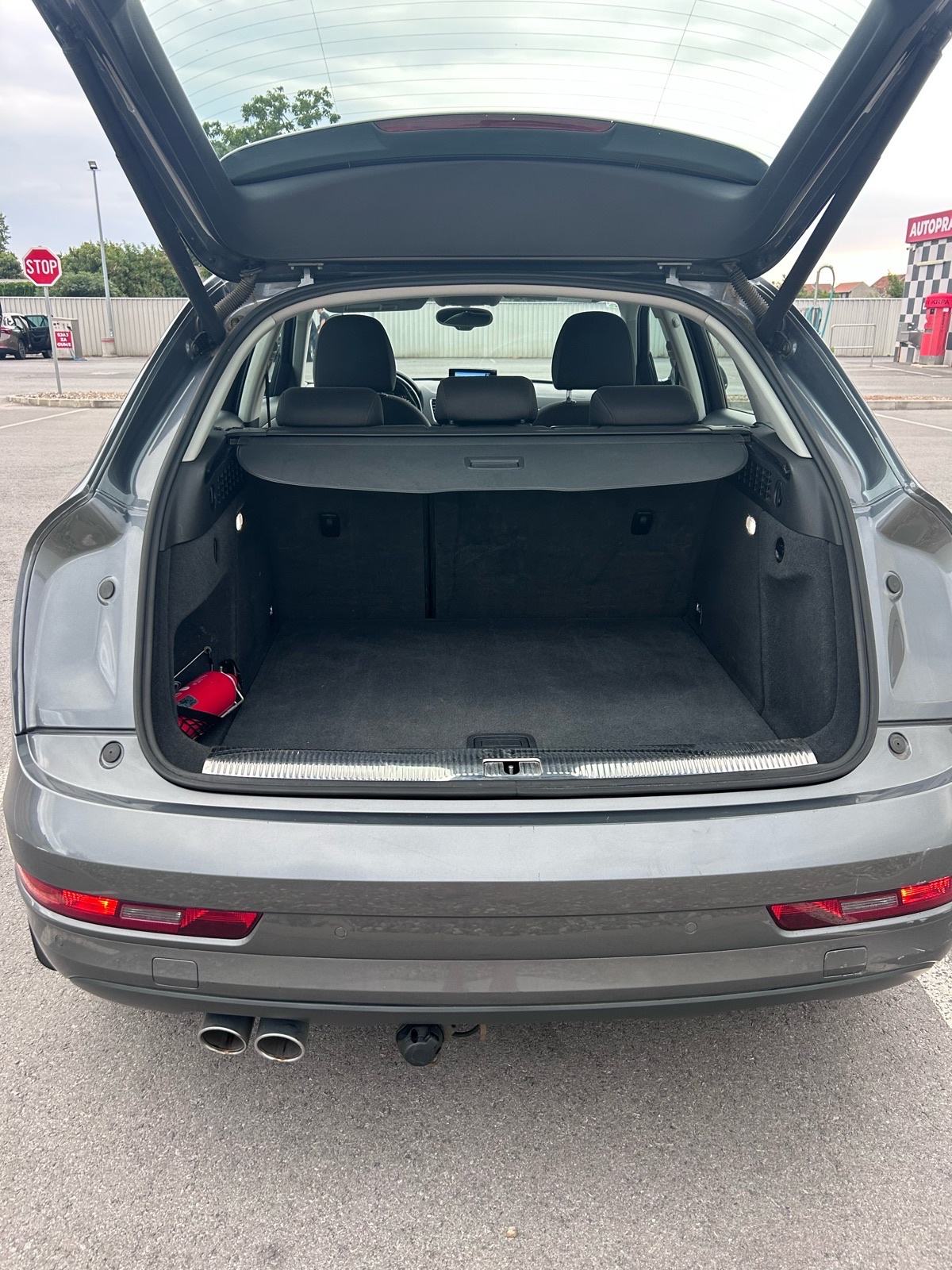 Audi Q3 2,0 TDI Sport, fotografija 15