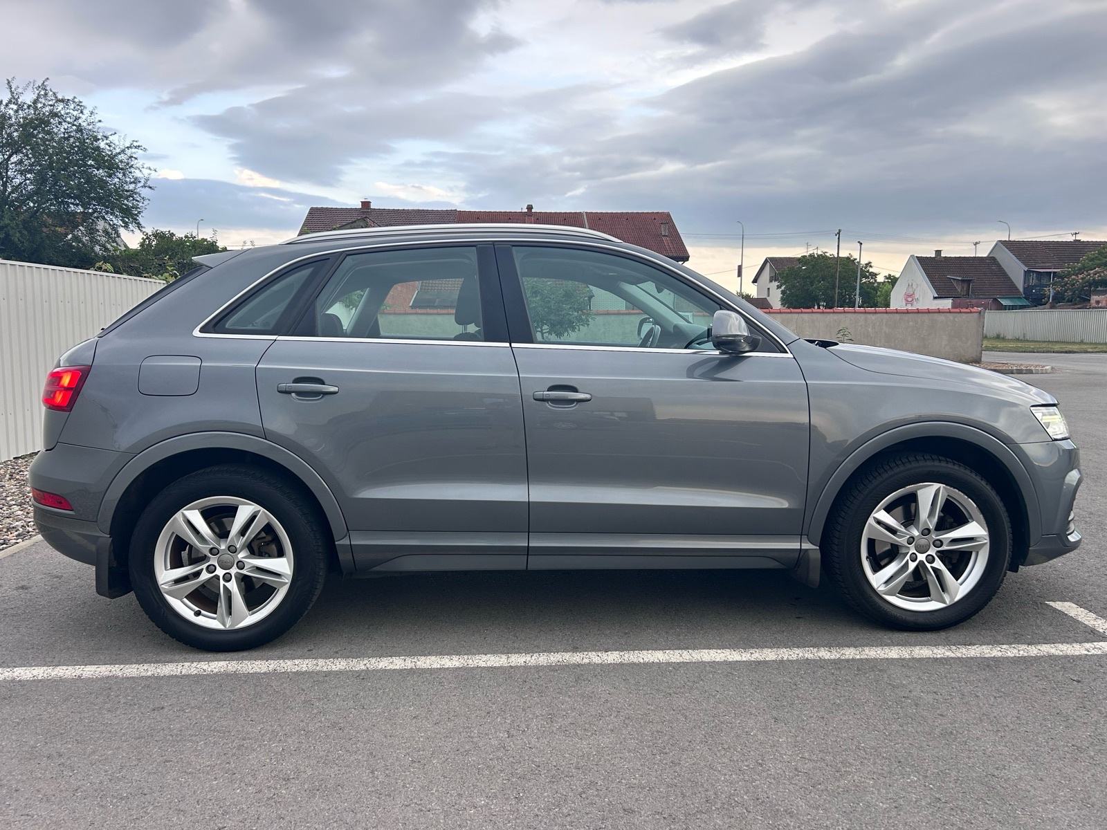 Audi Q3 2,0 TDI Sport, fotografija 2