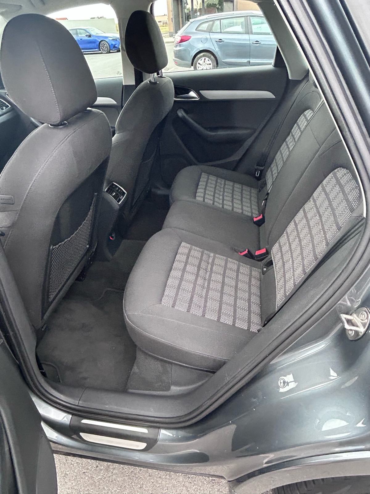 Audi Q3 2,0 TDI Sport, fotografija 10