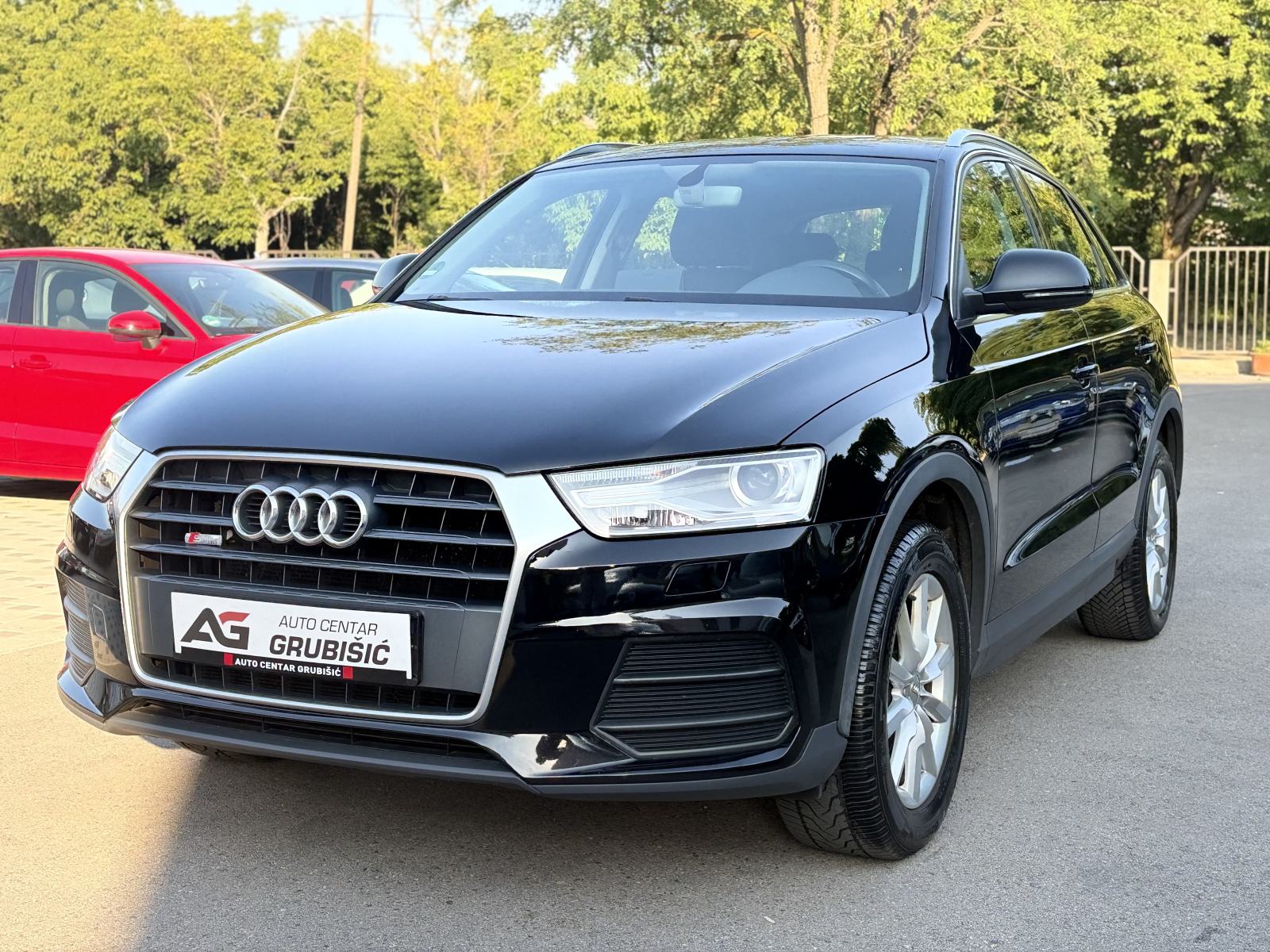 Audi Q3 2,0 TDI Sport, fotografija 3