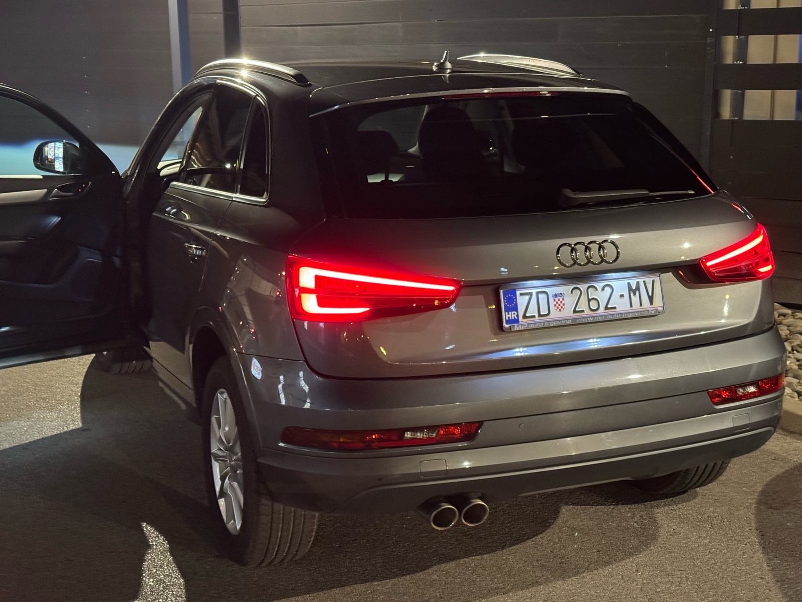 Audi Q3 2,0 TDI Sport, fotografija 7