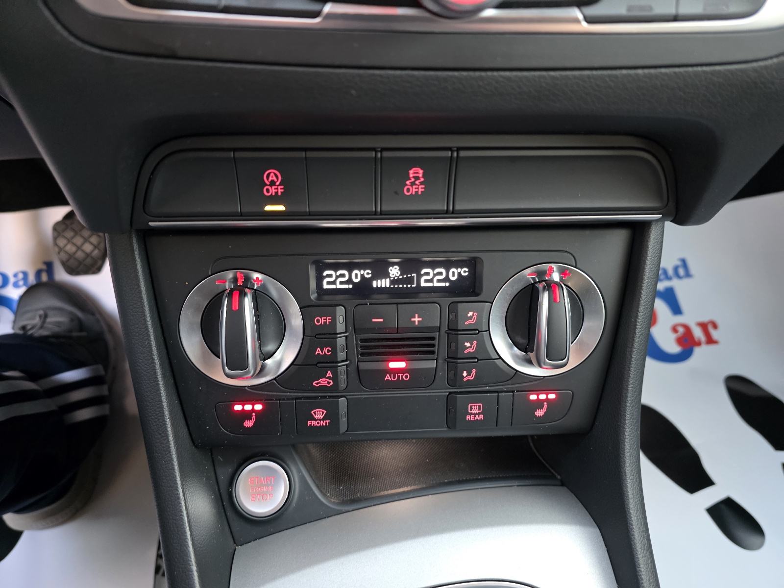 Audi Q3 2,0 TDI,xenon,pdc,jamstvo, fotografija 8
