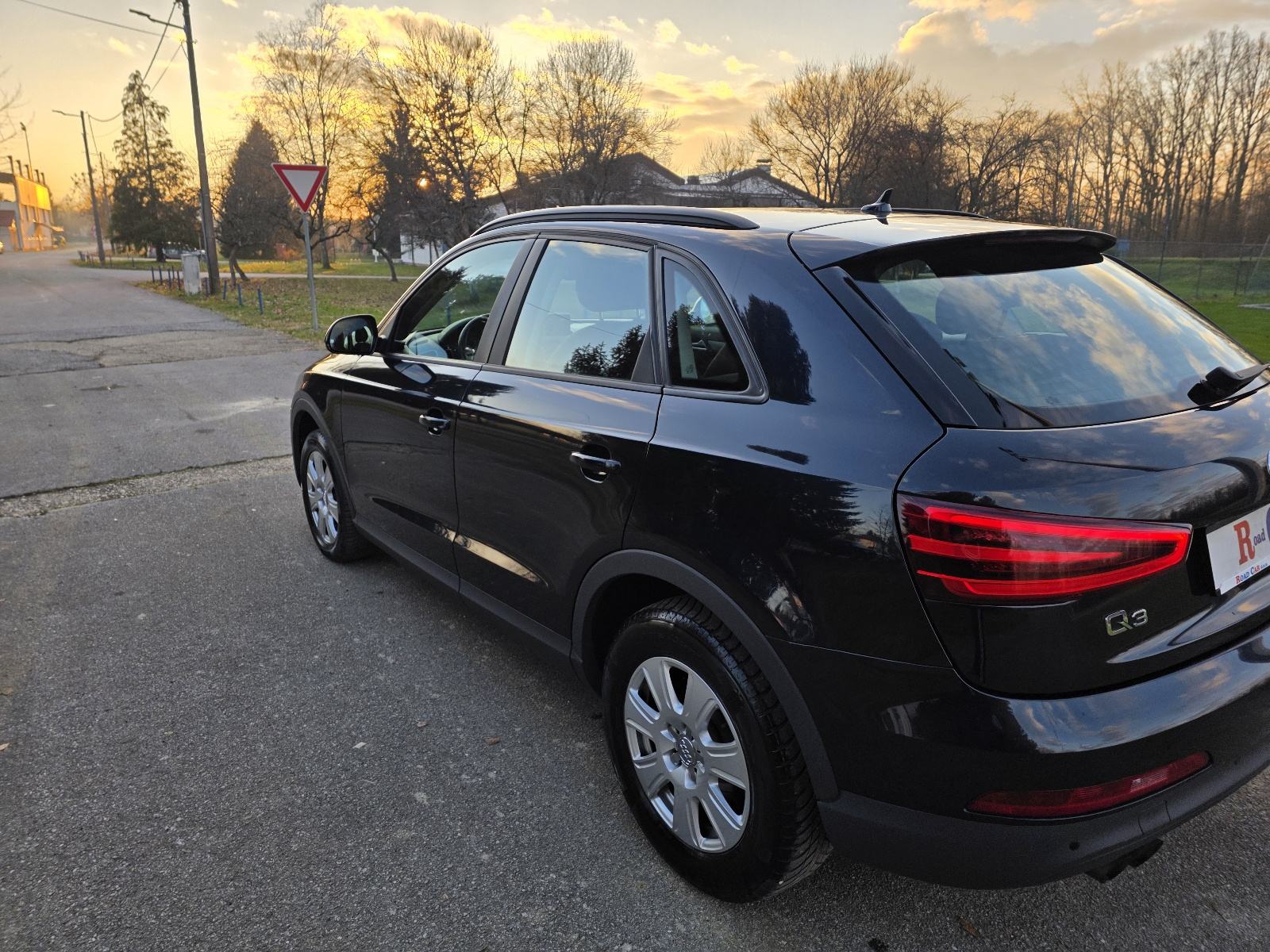Audi Q3 2,0 TDI,xenon,pdc,jamstvo, fotografija 5