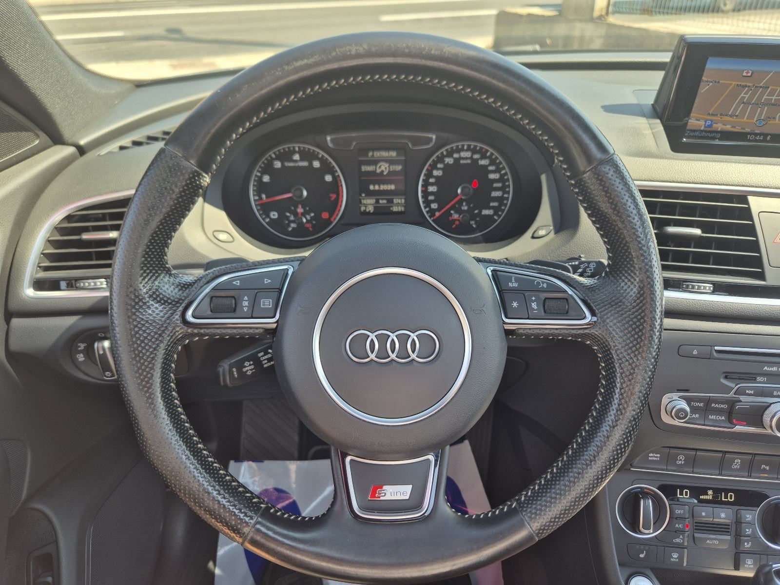 Audi Q3 2,0 TFSI S-line quattro 162kw automatik,Panoramski krov, fotografija 19