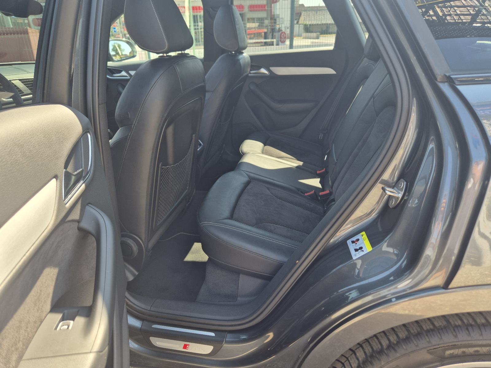 Audi Q3 2,0 TFSI S-line quattro 162kw automatik,Panoramski krov, fotografija 12