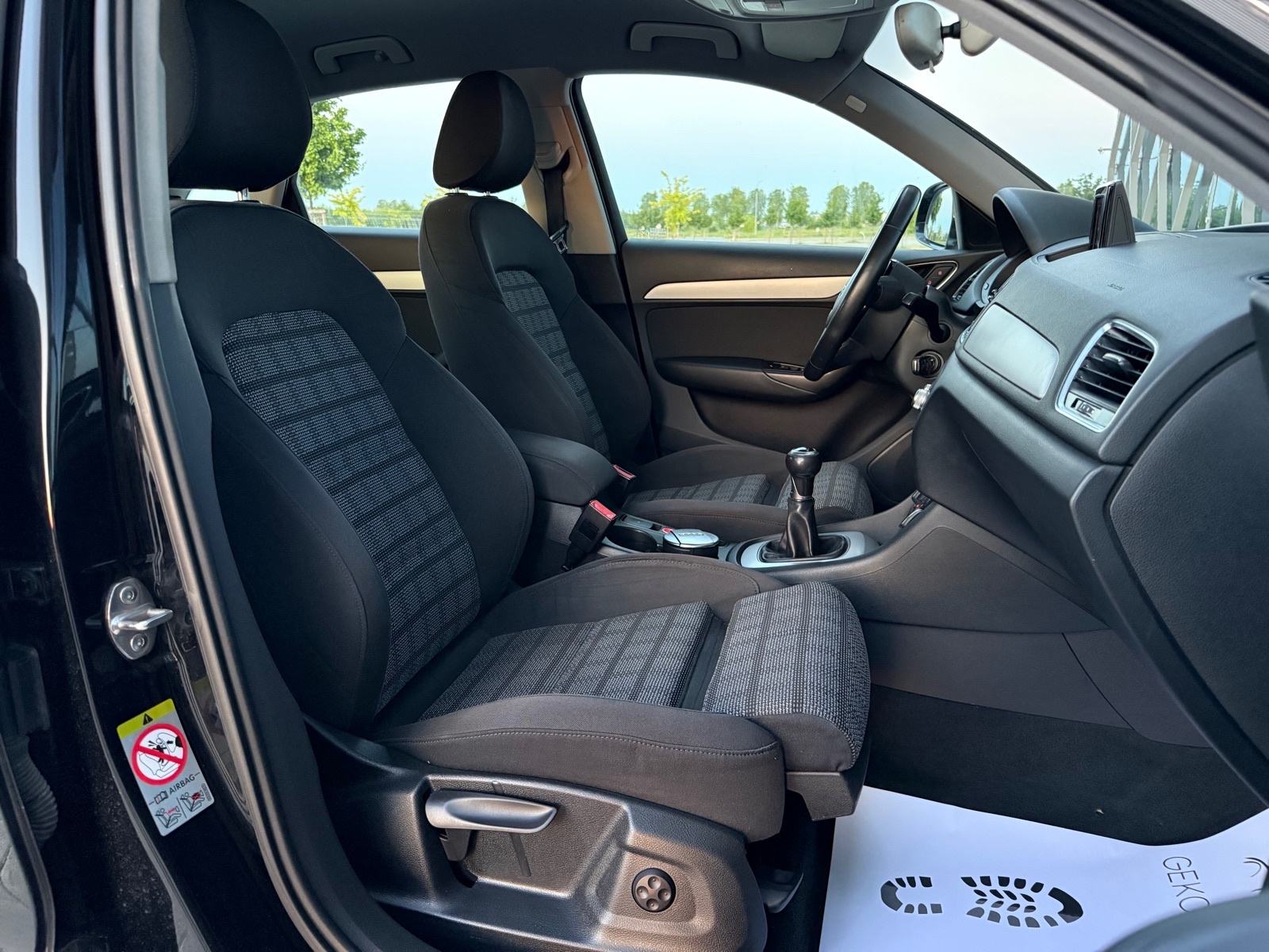 AUDI Q3 2,0TDI LED,TEMP,PDC,REG 09/26,HR AUTO,JAMSTVO,NA IME KUPCA, fotografija 16