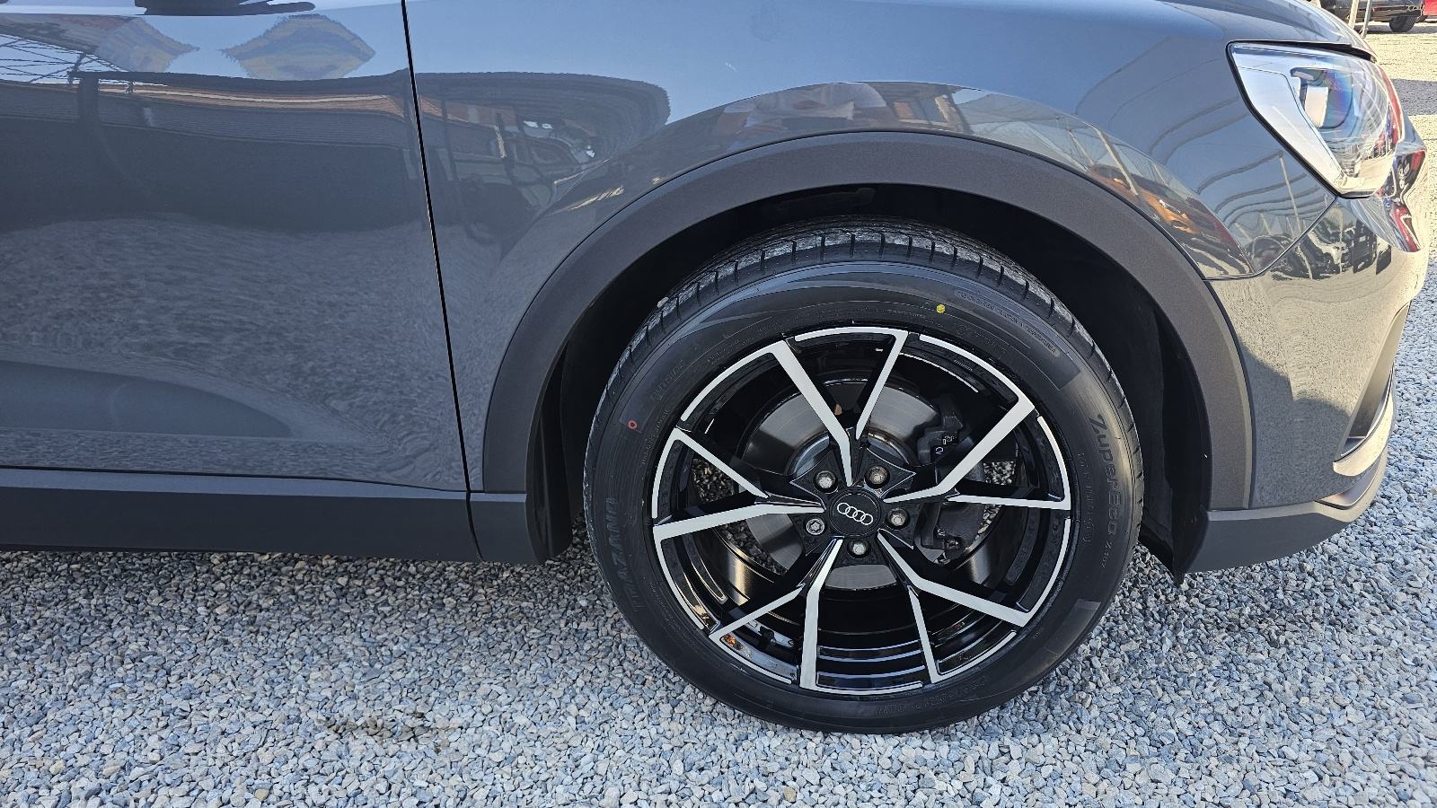 Audi Q3 2.0TDI,QUATTRO,FUUL LED,AUTOMATIC,ALU 19,GR.SJ,NAVI,REG.8/2027, fotografija 4