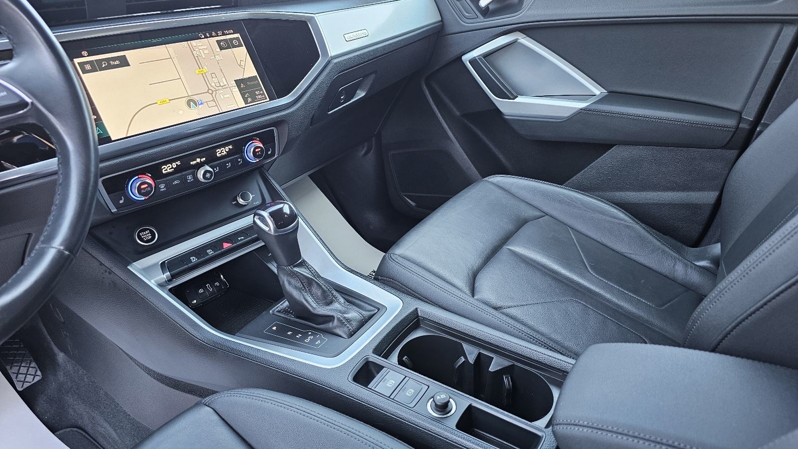 Audi Q3 2.0TDI,QUATTRO,FUUL LED,AUTOMATIC,ALU 19,GR.SJ,NAVI,REG.8/2027, fotografija 8