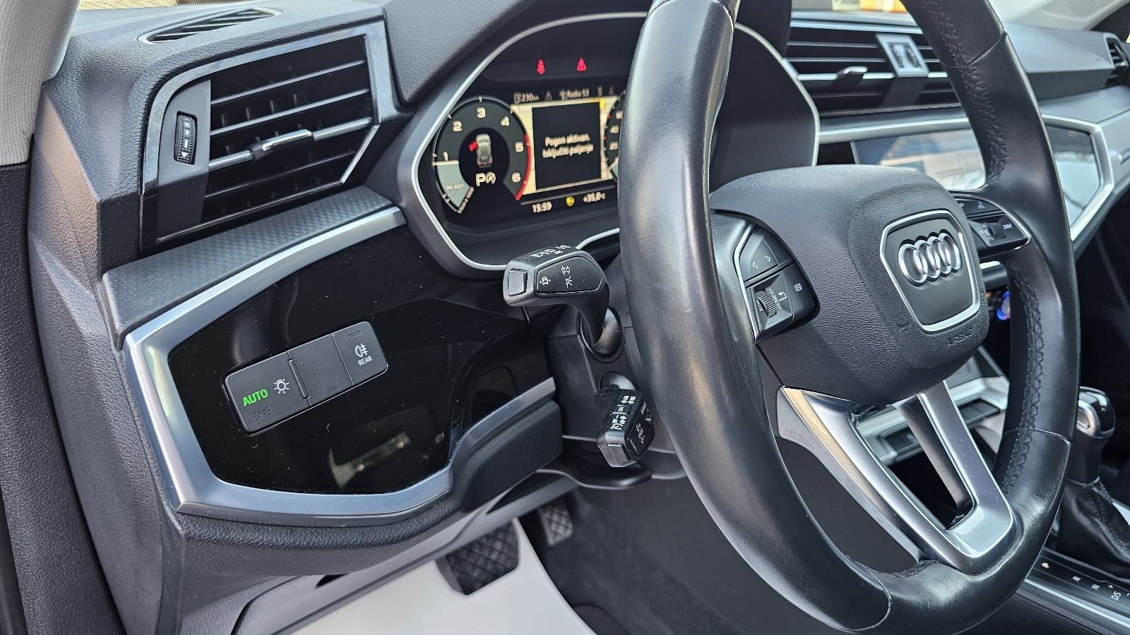 Audi Q3 2.0TDI,QUATTRO,FUUL LED,AUTOMATIC,ALU 19,GR.SJ,NAVI,REG.8/2027, fotografija 9