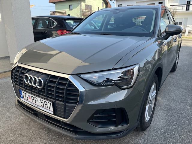Audi Q3 35 TDI, 12/2021,mod:2022, 114150 km, servisna knjižica, fotografija 3