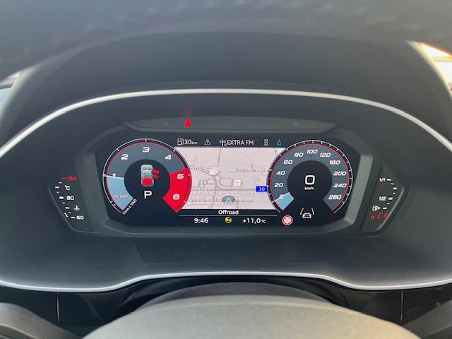Audi Q3 35 TDI, 12/2021,mod:2022, 114150 km, servisna knjižica, fotografija 19