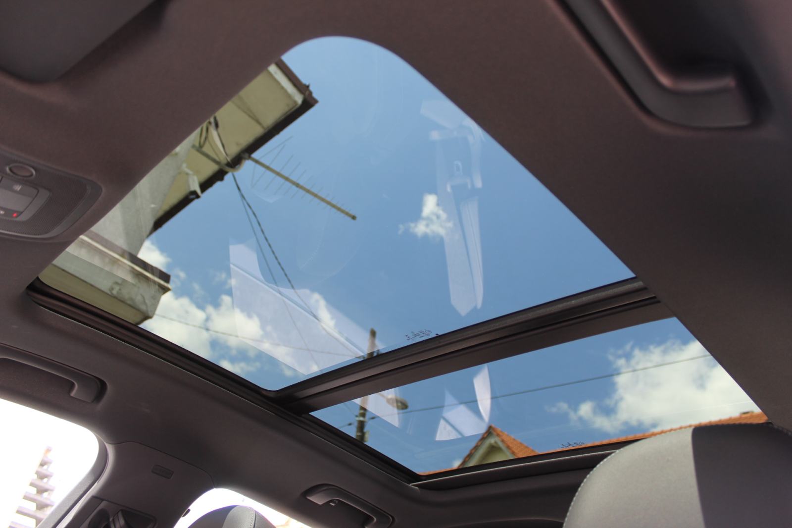 Audi Q3 35 TDI 3x S-LINE, LED, PANORAMA, KOŽA, NAVI, ALU 18",GARANCIJA, fotografija 11