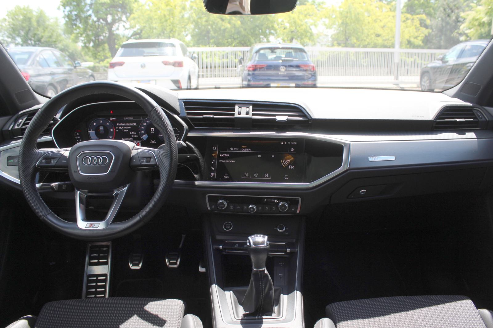 Audi Q3 35 TDI 3x S-LINE, LED, PANORAMA, KOŽA, NAVI, ALU 18",GARANCIJA, fotografija 10