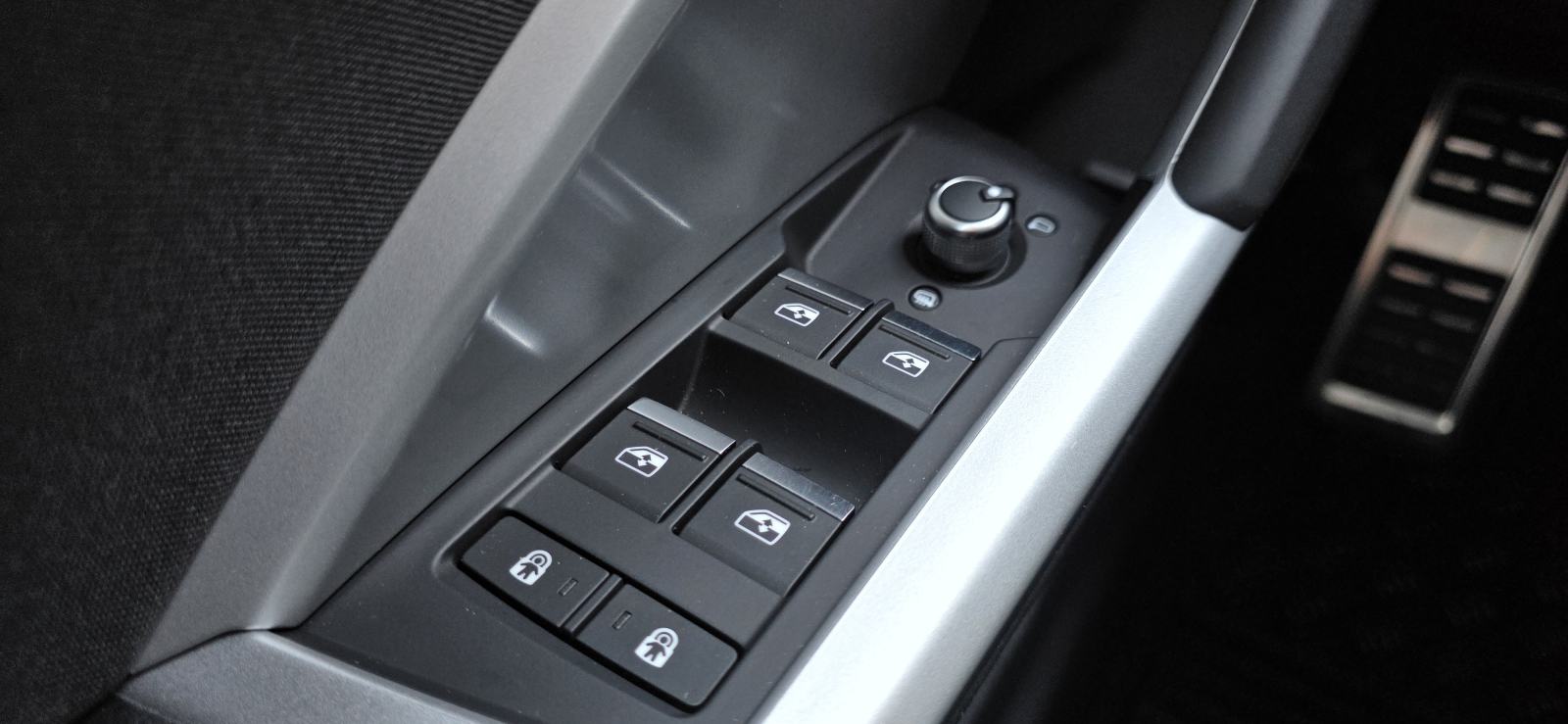 Audi Q3 35 TDI, AUT, SPORTBACK, HR. AUTO, FUL LED, VIRTUAL, TEMP, KAM., fotografija 12