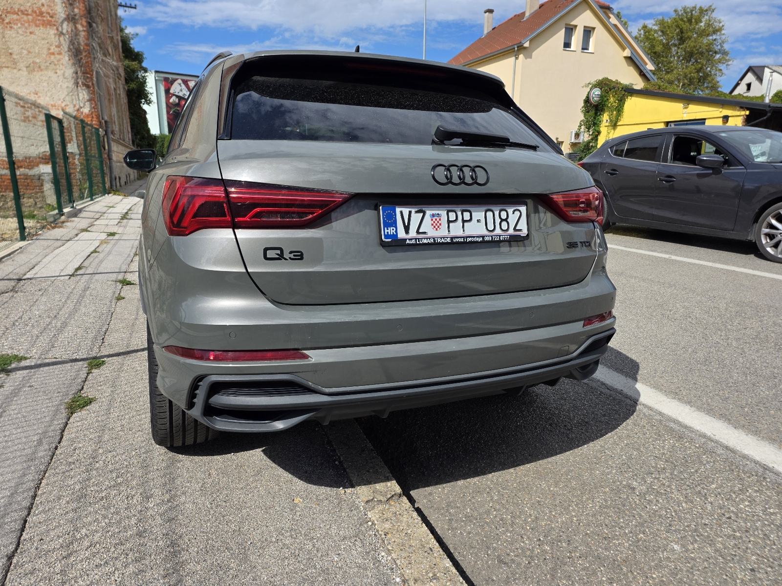 Audi Q3 35 TDI automatik, Matrix ,3x S Line, 19', 1 vl, nema 5%, fotografija 3