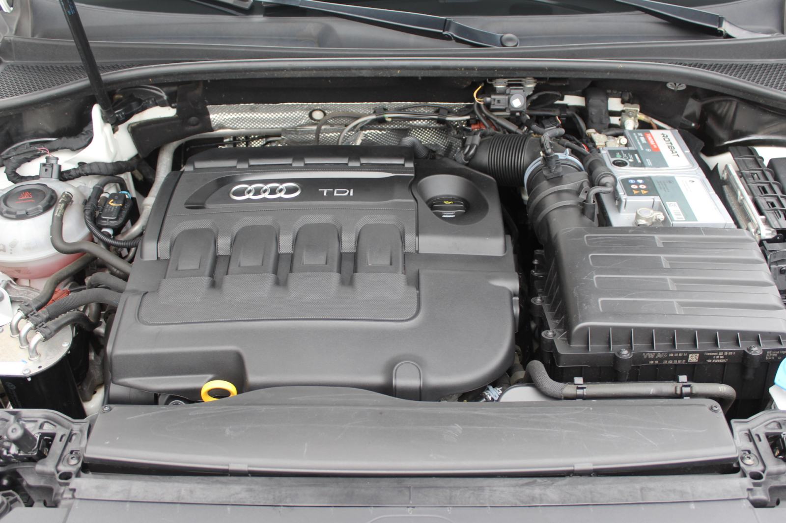 Audi Q3 35 TDI AUTOMATIK, LED, VIRTUAL, NAVI, KOŽA, ALU 18, GARANCIJA., fotografija 18