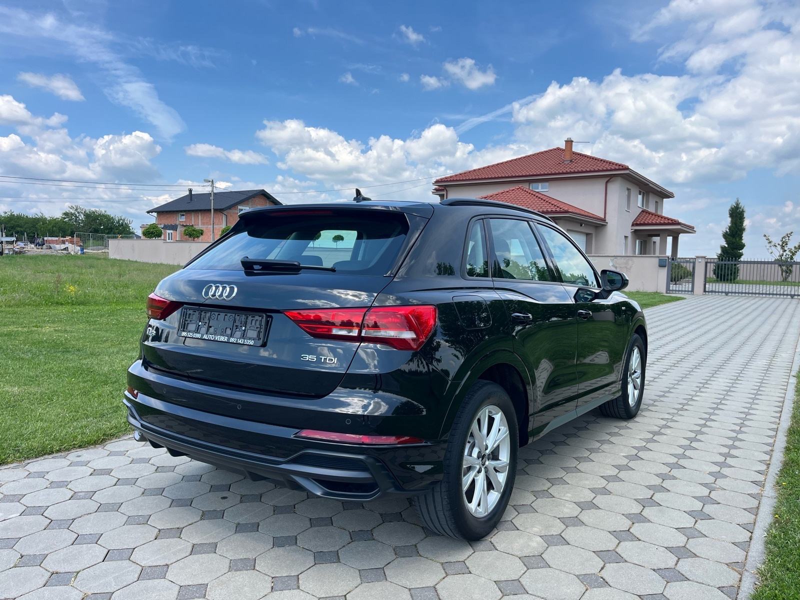 Audi Q3 35 TDI automatik S-Line, fotografija 3