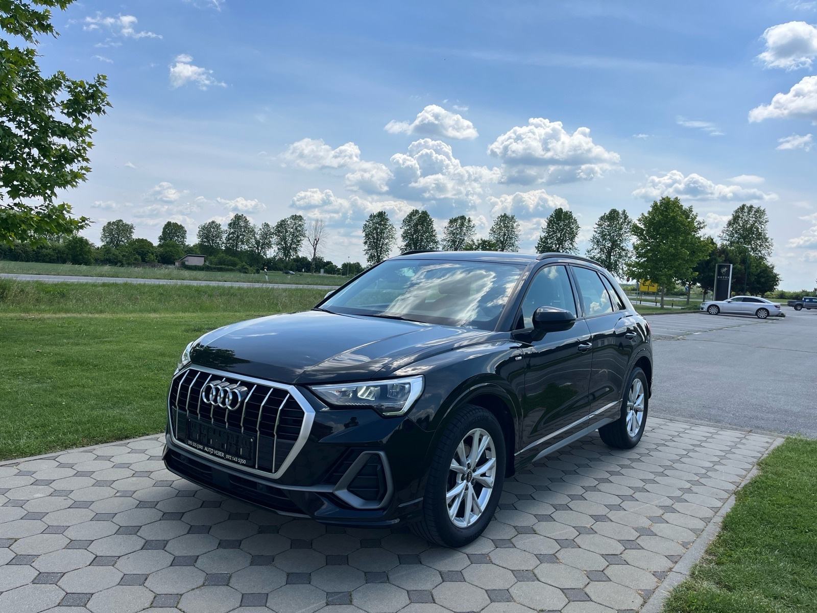 Audi Q3 35 TDI automatik S-Line, fotografija 10
