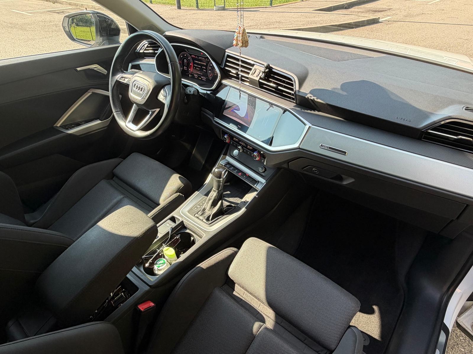 Audi Q3 35 TDI automatik S-line, reg 6/27, fotografija 12
