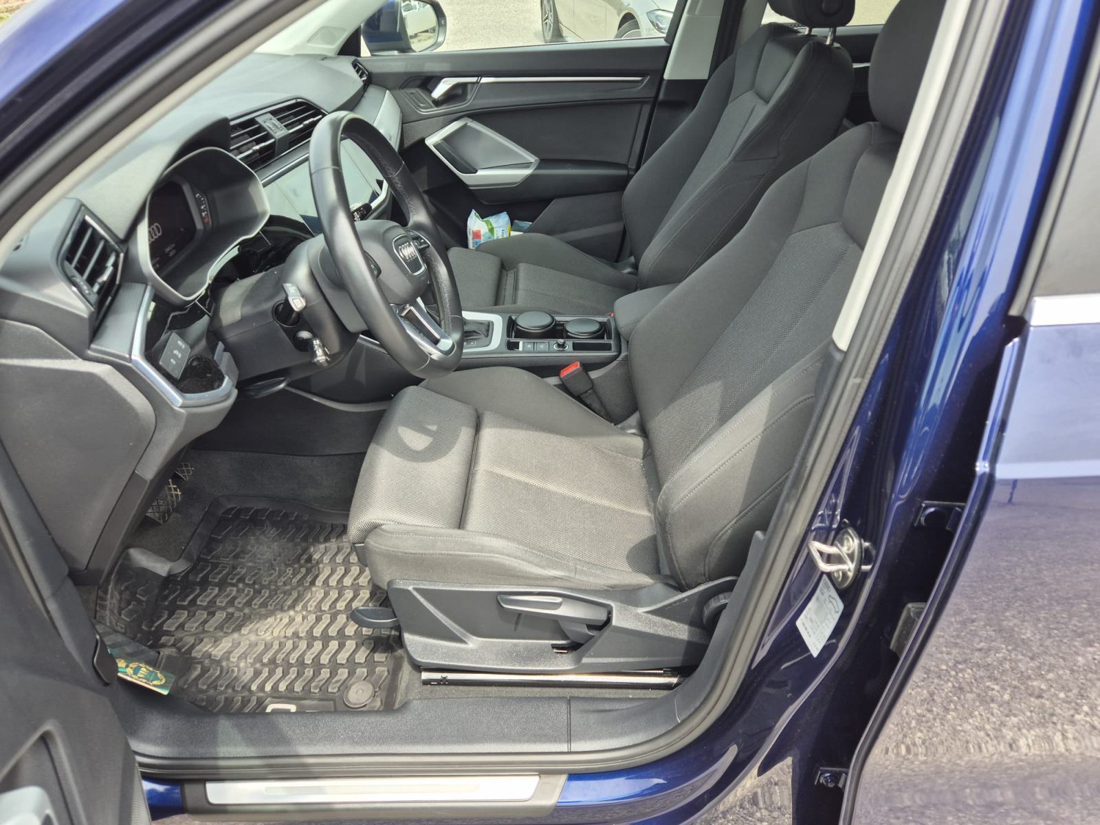 Audi Q3 35 TDI AUTOMATIK. MOGUĆNOST FINANCIRANJA PUTEM LEASINGA!, fotografija 9