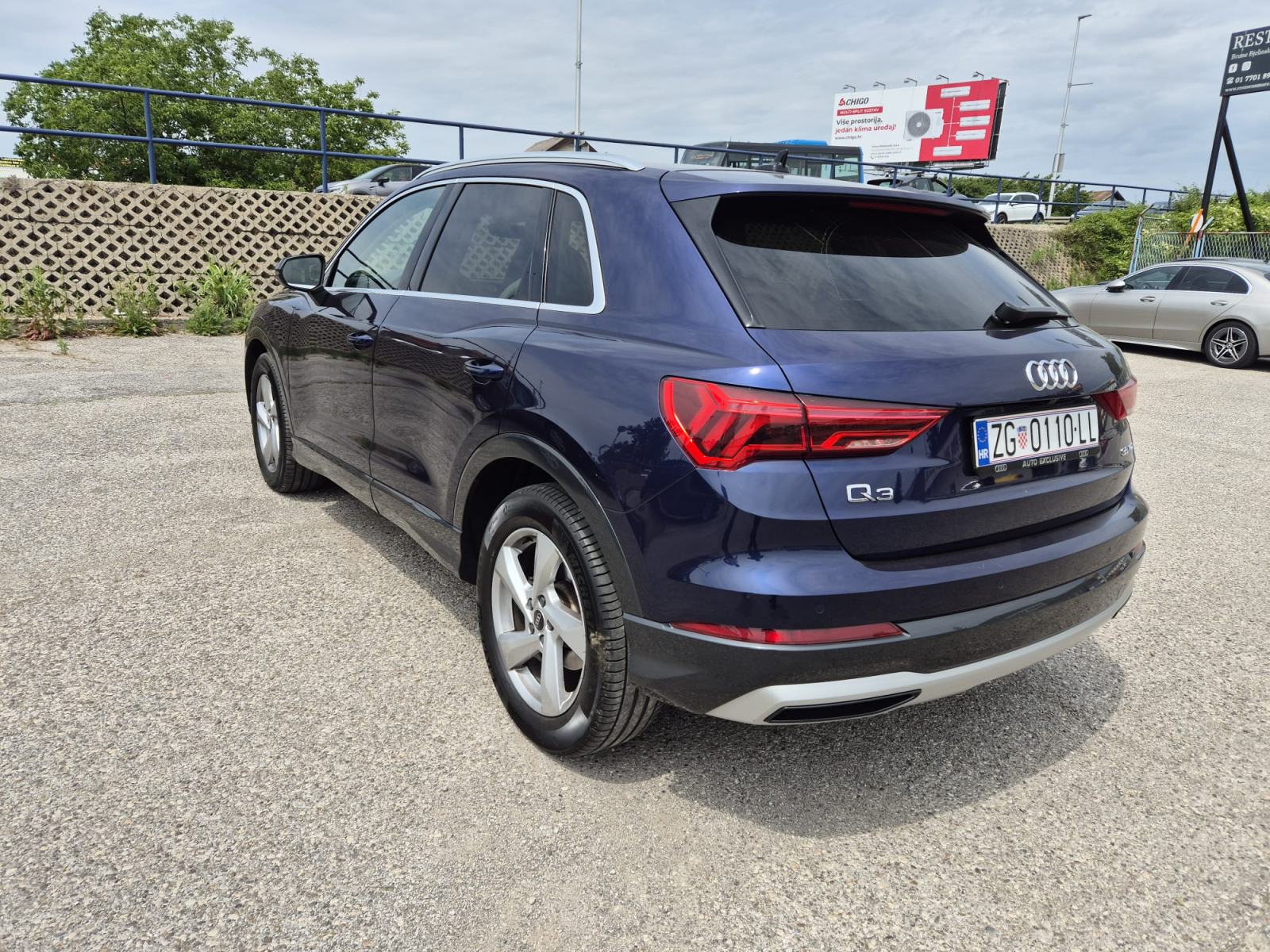 Audi Q3 35 TDI AUTOMATIK. MOGUĆNOST FINANCIRANJA PUTEM LEASINGA!, fotografija 6