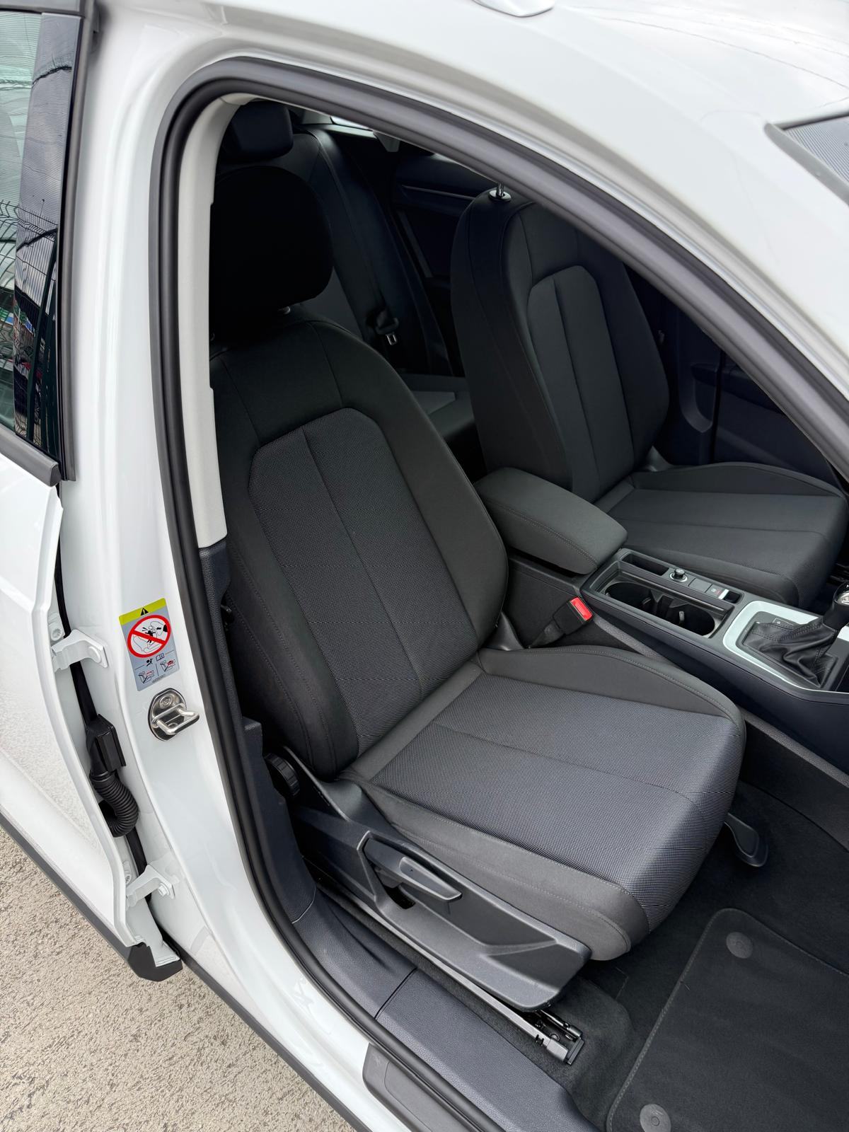 Audi Q3 35 TDI S-TRONIC °VIRTUAL°MRTVI KUT°LEASING BEZ UČEŠĆA°, fotografija 14