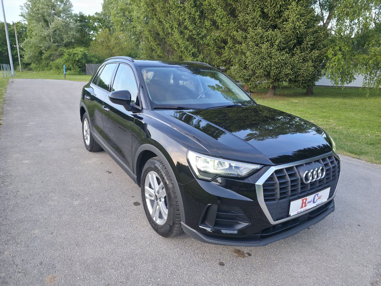 Audi Q3 35 TDI DSG,navi,led,leasing rata već od 300e, fotografija 2