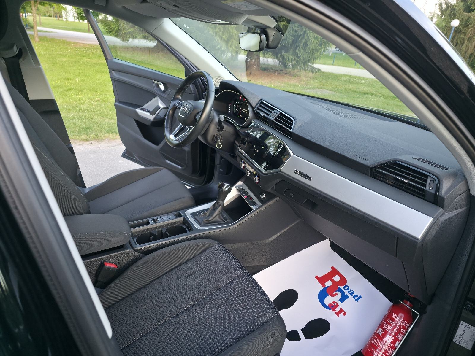 Audi Q3 35 TDI DSG,navi,led,leasing rata već od 300e, fotografija 11