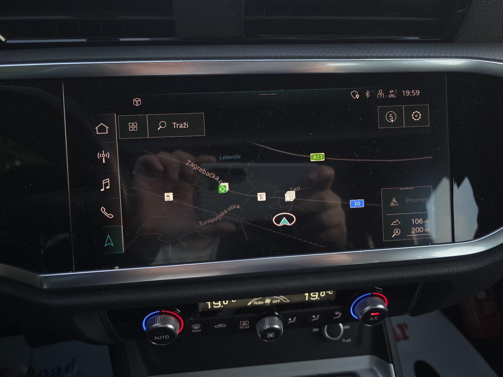 Audi Q3 35 TDI DSG,navi,led,leasing rata već od 300e, fotografija 16
