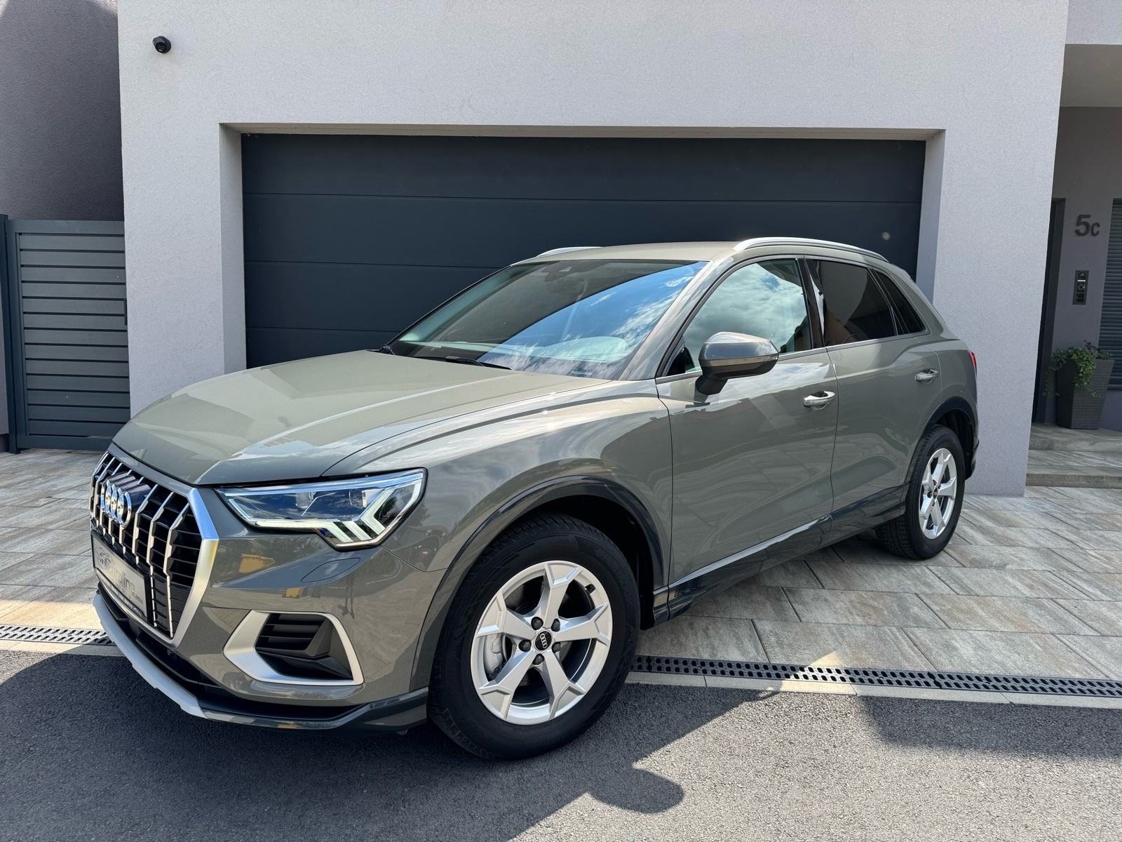 Audi Q3 35 TDI - FULL LED, ACC, JAMSTVO, LEASING BEZ UČEŠĆA, fotografija 2