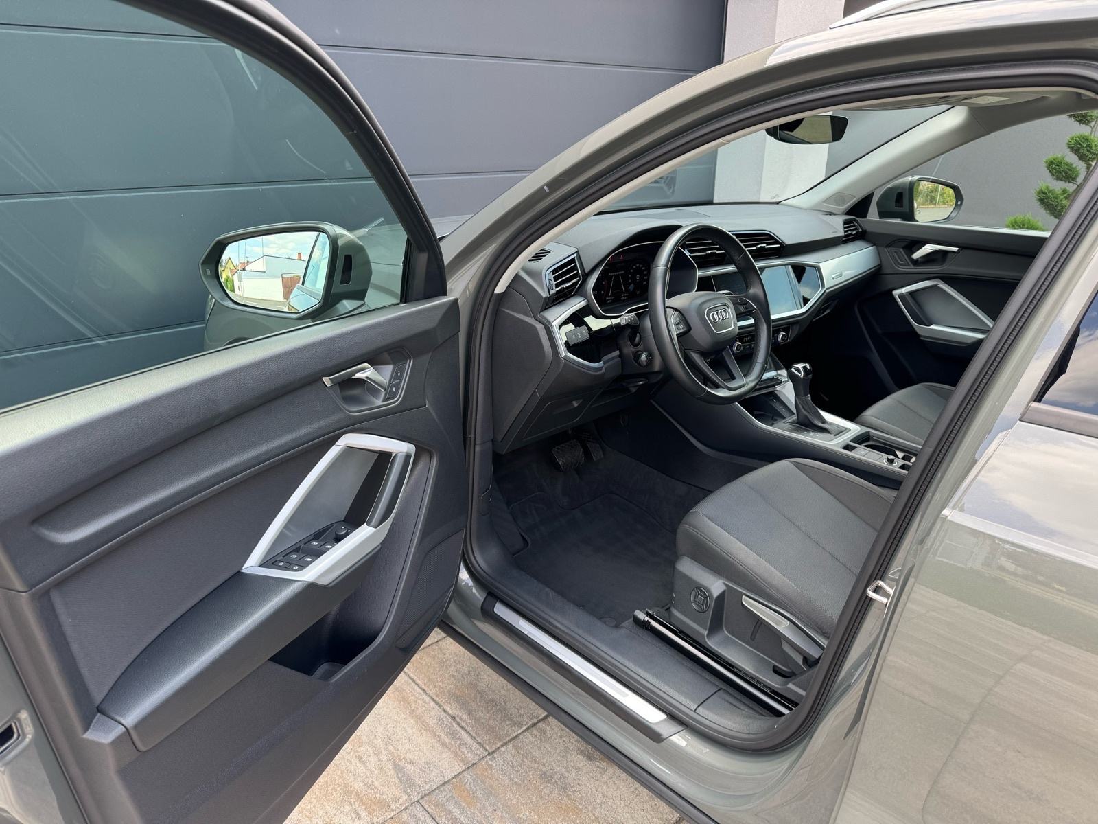 Audi Q3 35 TDI - FULL LED, ACC, JAMSTVO, LEASING BEZ UČEŠĆA, fotografija 13