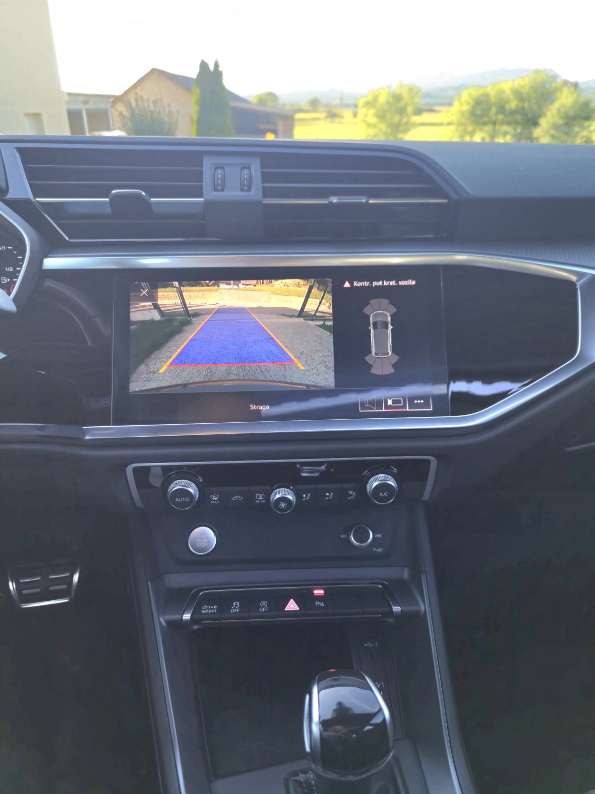 Audi Q3 35 TDI S LINE, REG GOD DANA, fotografija 10