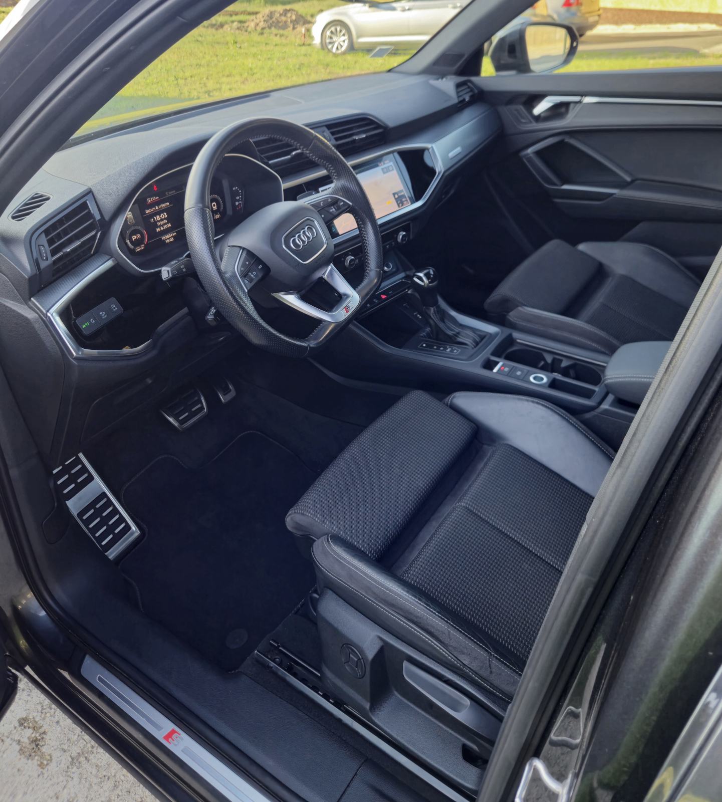 Audi Q3 35 TDI S LINE, REG GOD DANA, fotografija 8