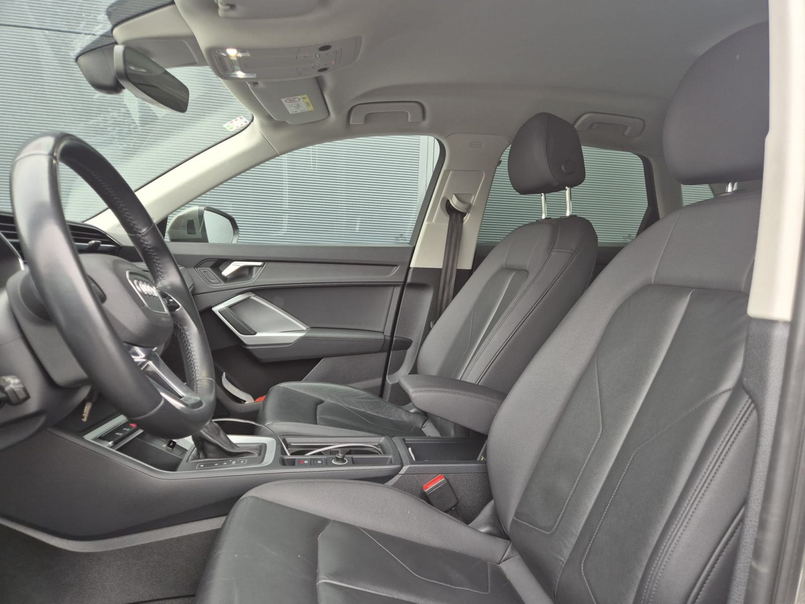 Audi Q3 35 TDI S-line ☆ u PDV-u ☆ GARANCIJA ☆ RATA OD 259€, fotografija 11