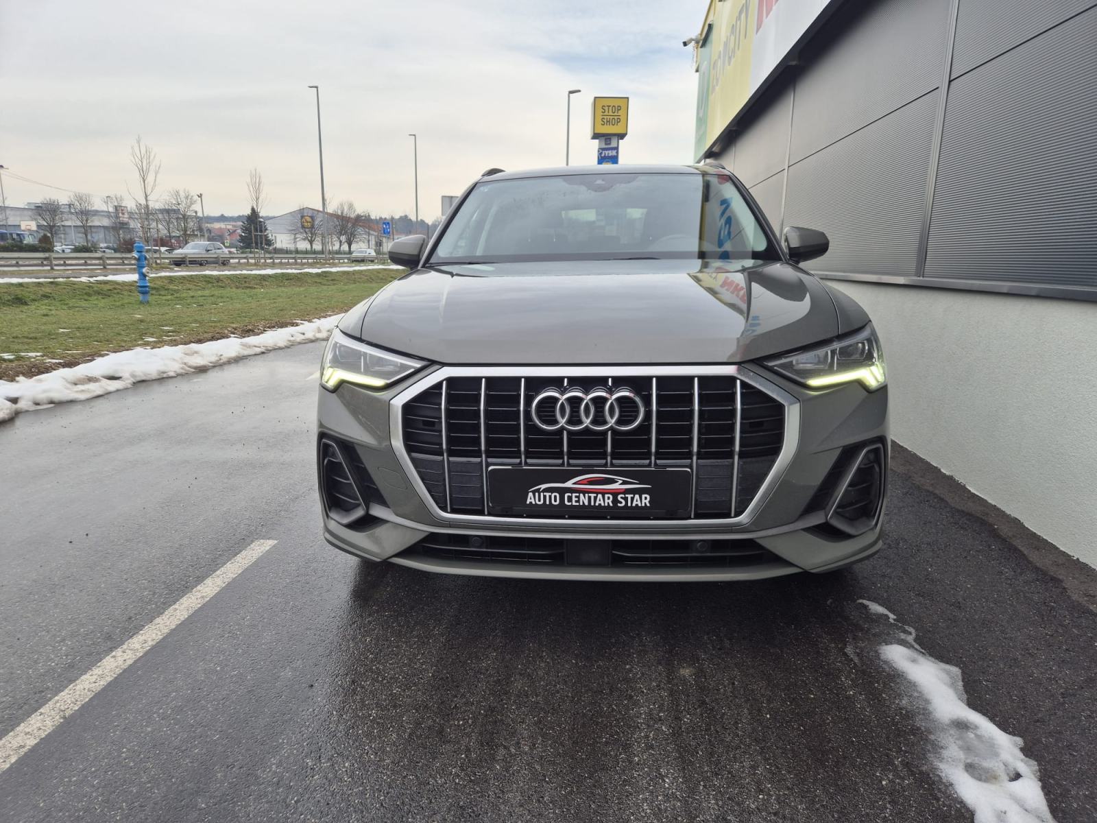 Audi Q3 35 TDI S-line ☆ u PDV-u ☆ GARANCIJA ☆ RATA OD 259€, fotografija 4