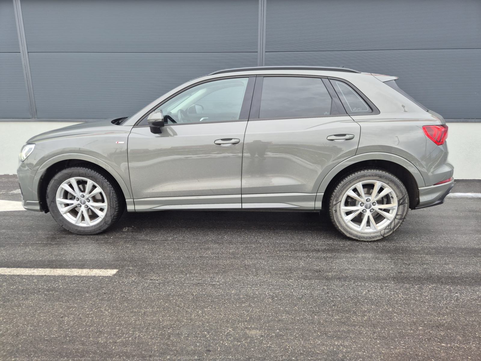 Audi Q3 35 TDI S-line ☆ u PDV-u ☆ GARANCIJA ☆ RATA OD 259€, fotografija 6