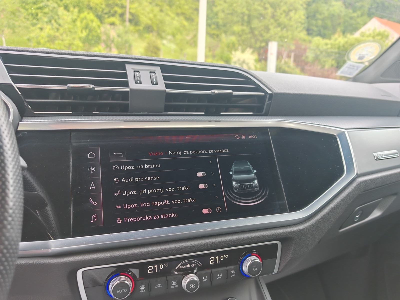 Audi Q3 35 TDI S-line, fotografija 12