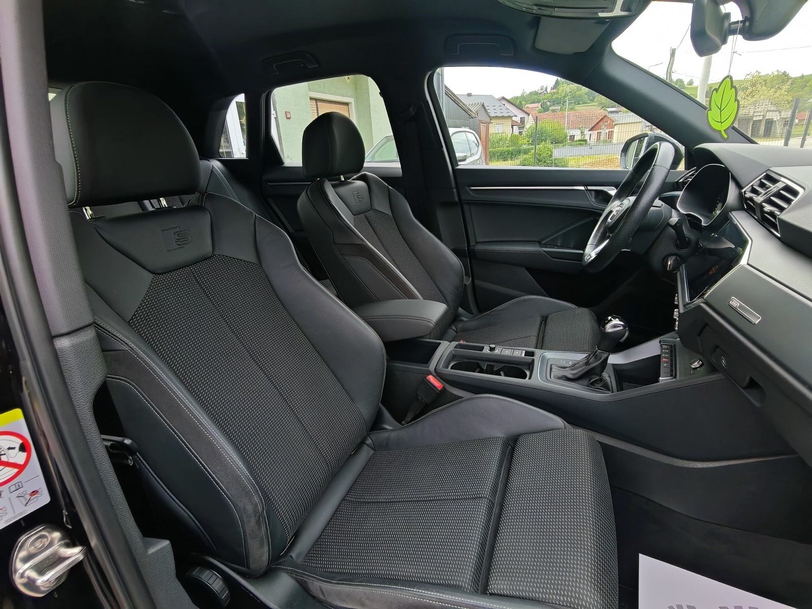 Audi Q3 35 TDI S-line, fotografija 17