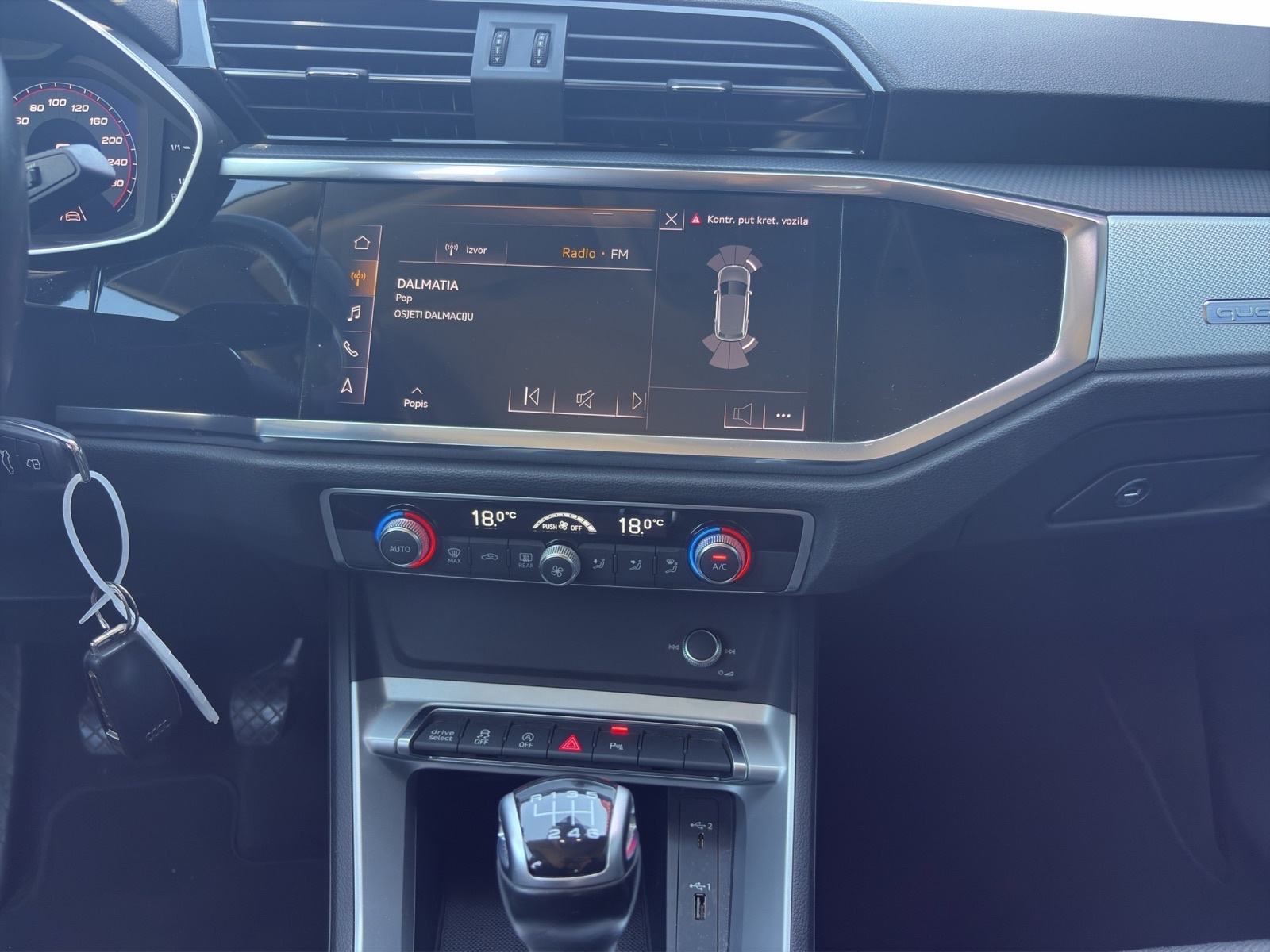 Audi Q3 35 TDI quattro S line *black*ambi*park*led*, fotografija 13