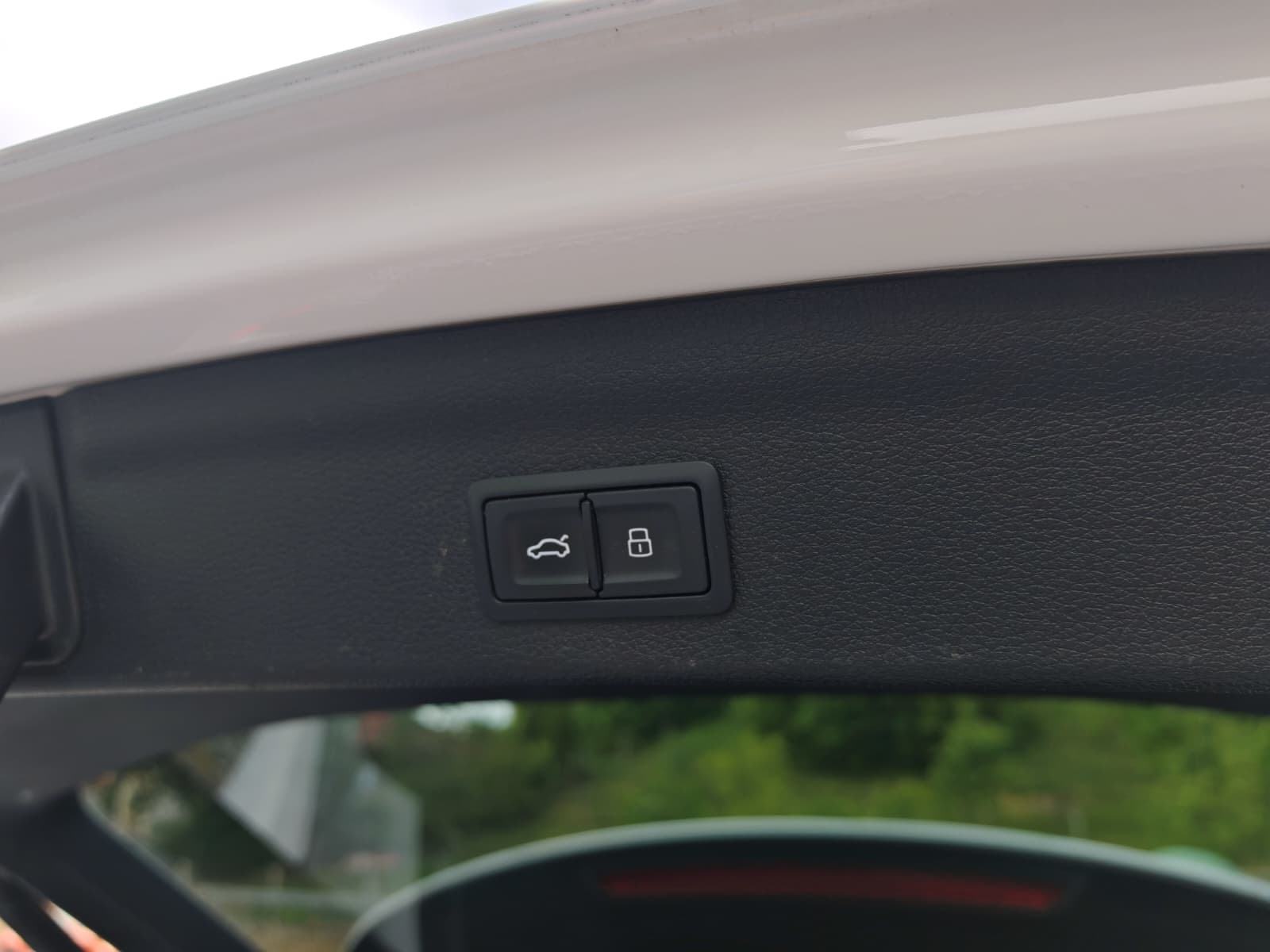 Audi Q3 35 TDI - reg. god. dana - veliki servis - 19”alu - virtual, fotografija 18