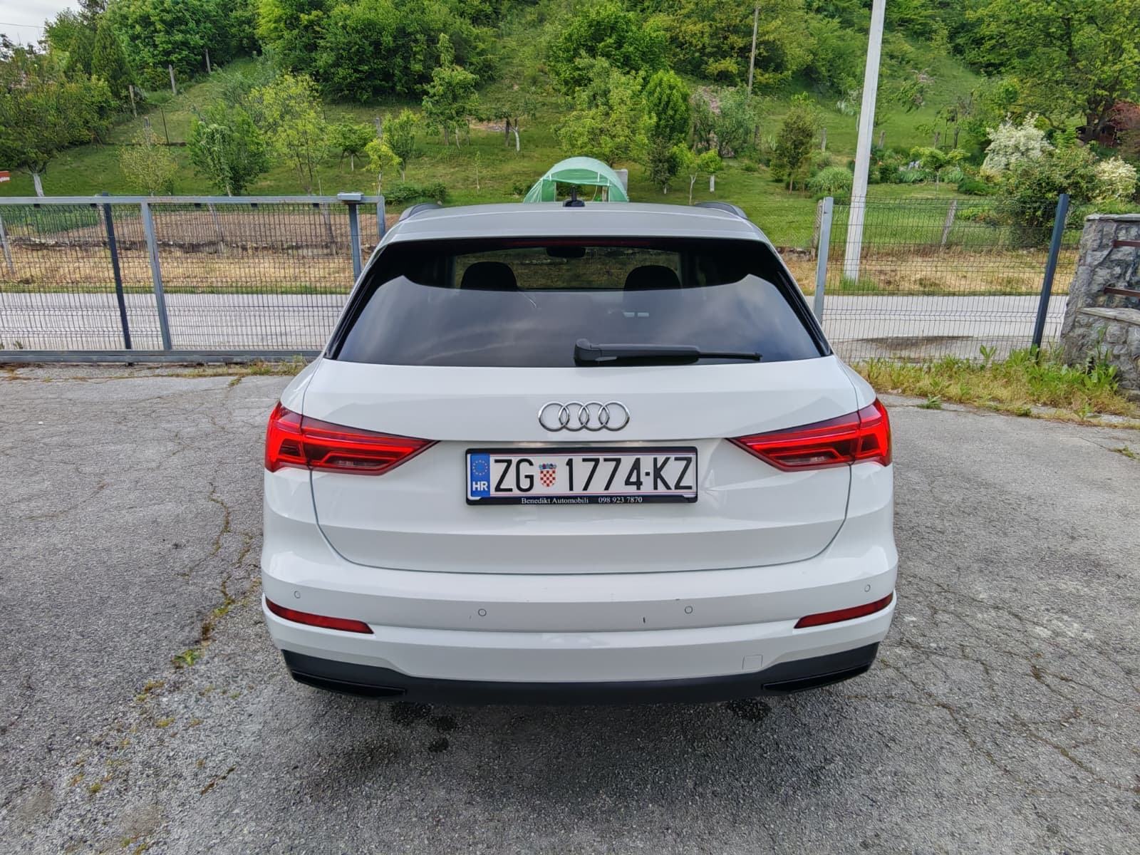 Audi Q3 35 TDI - reg. god. dana - veliki servis - 19”alu - virtual, fotografija 4