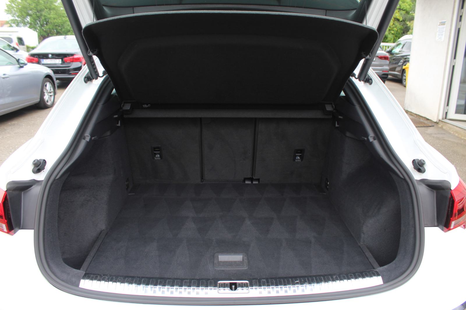 Audi Q3 35 TDI SPORTBACK 3x S-LINE, LED, VIRTUAL, KOŽA, 18", GARANCIJA, fotografija 15