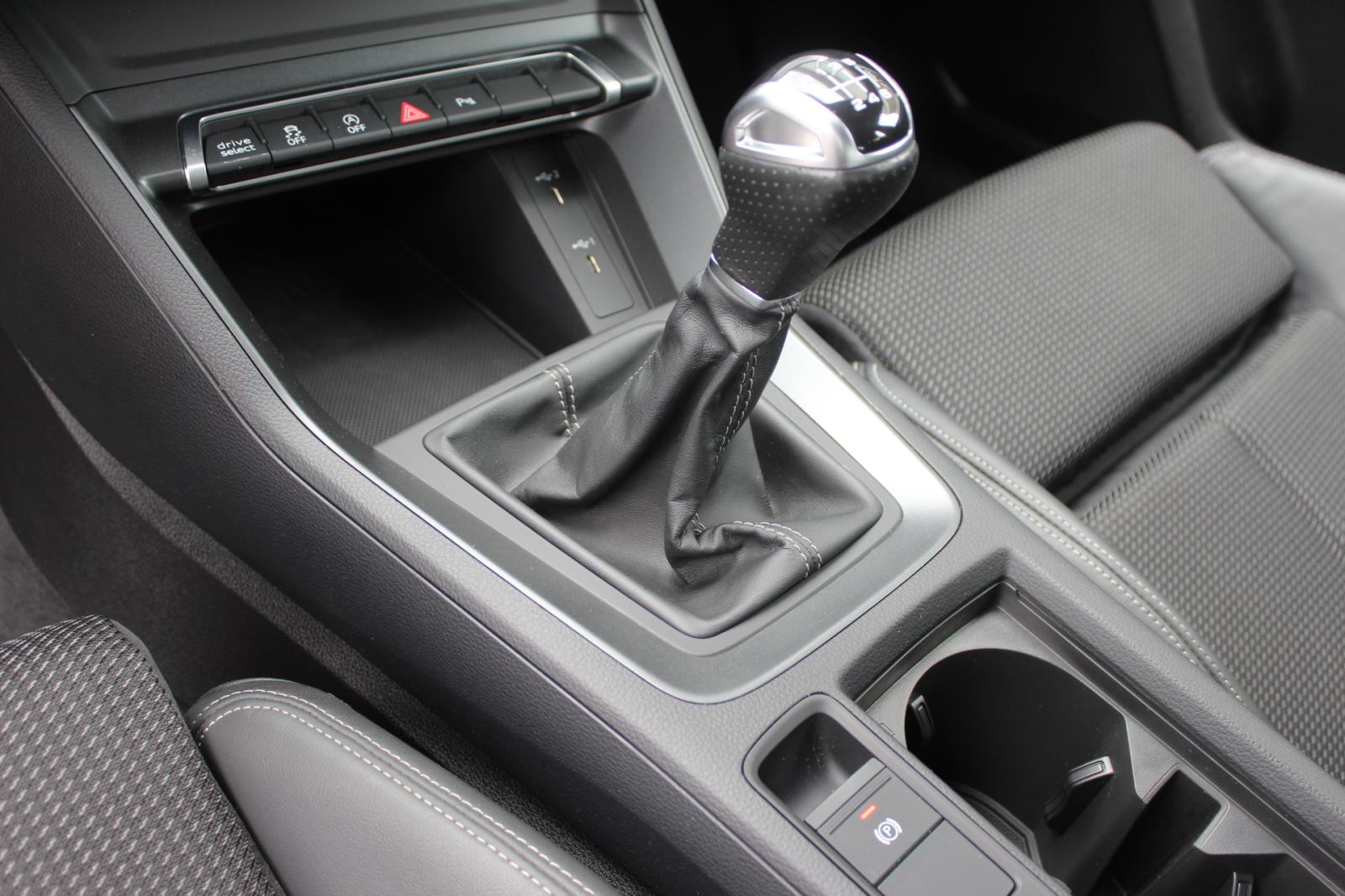 Audi Q3 35 TDI SPORTBACK 3x S-LINE, LED, VIRTUAL, KOŽA, 18", GARANCIJA, fotografija 13
