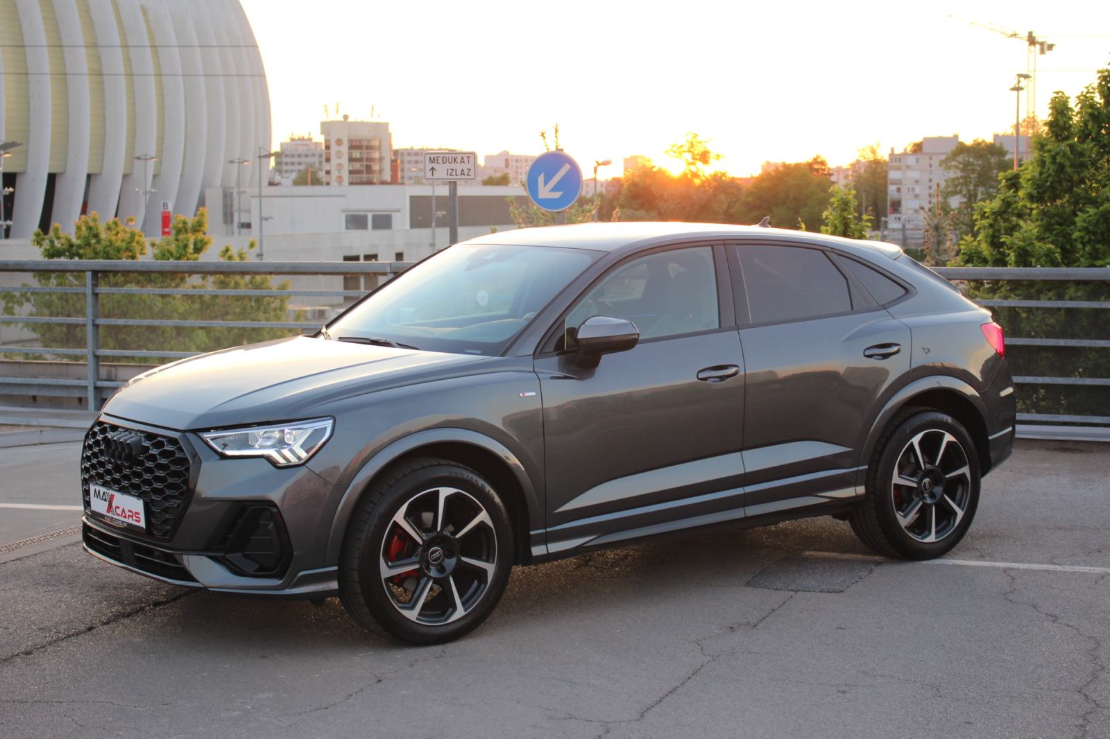 Audi Q3 35 TDI Sportback S line +•Kamera•Virtual cockpit•Grijanje sjed, fotografija 16