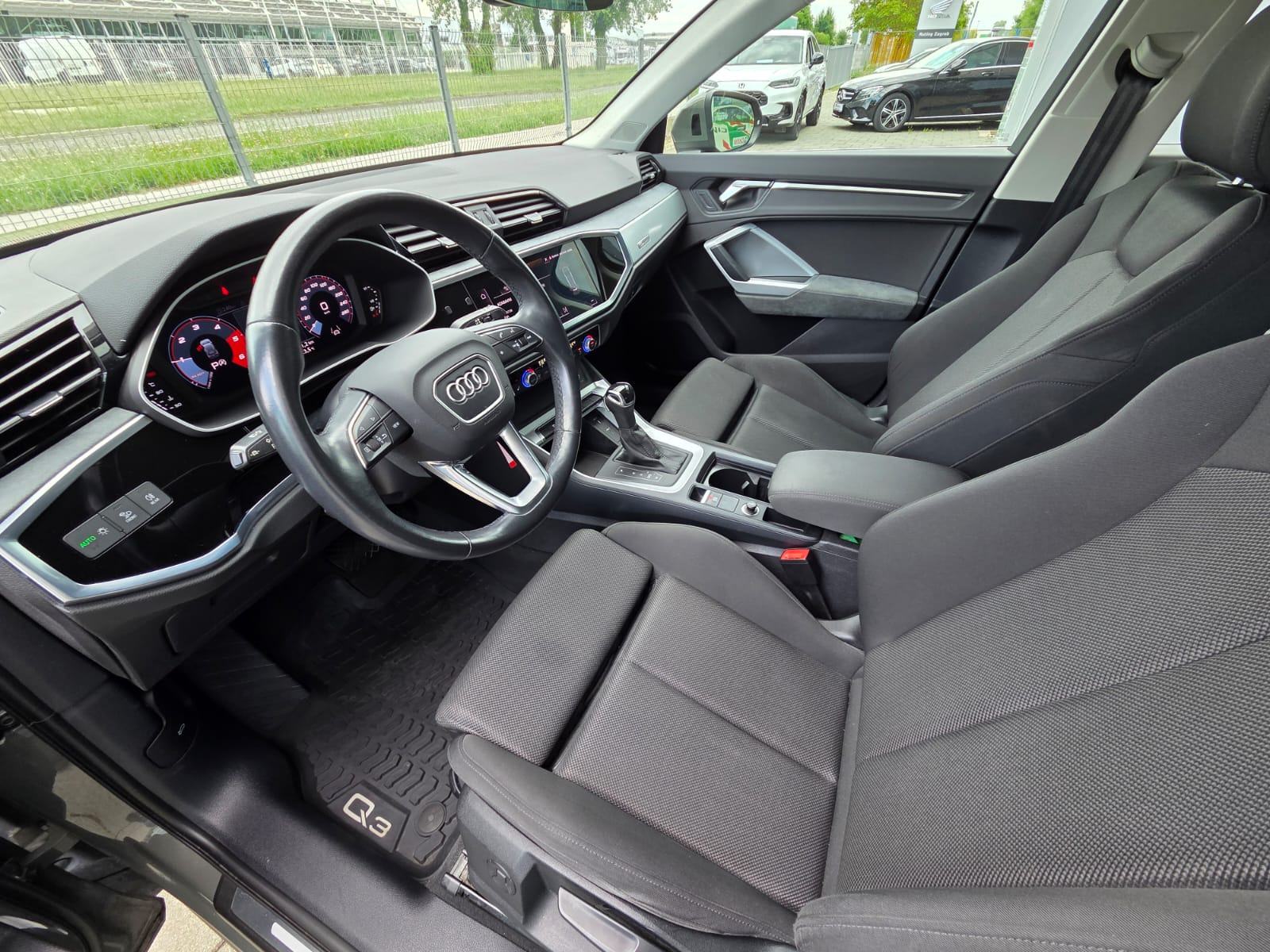 Audi Q3 35 TDI S-TRONIC ADVANCED LINE ALU VIRTUAL FULL LED*GARANCIJA*, fotografija 8