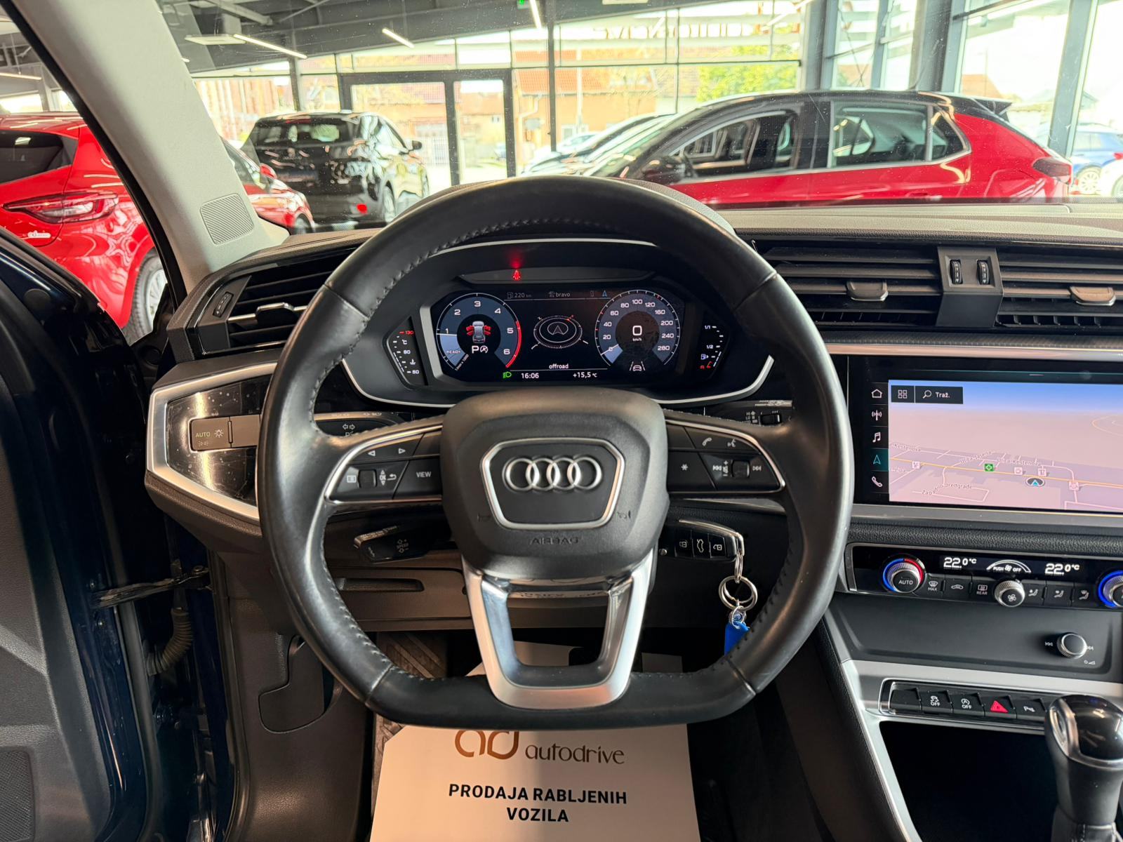 Audi Q3 35 TDI S-tronic NAVI • TEMPOMAT • VIRTUAL • ALU18" • LEASING, fotografija 17