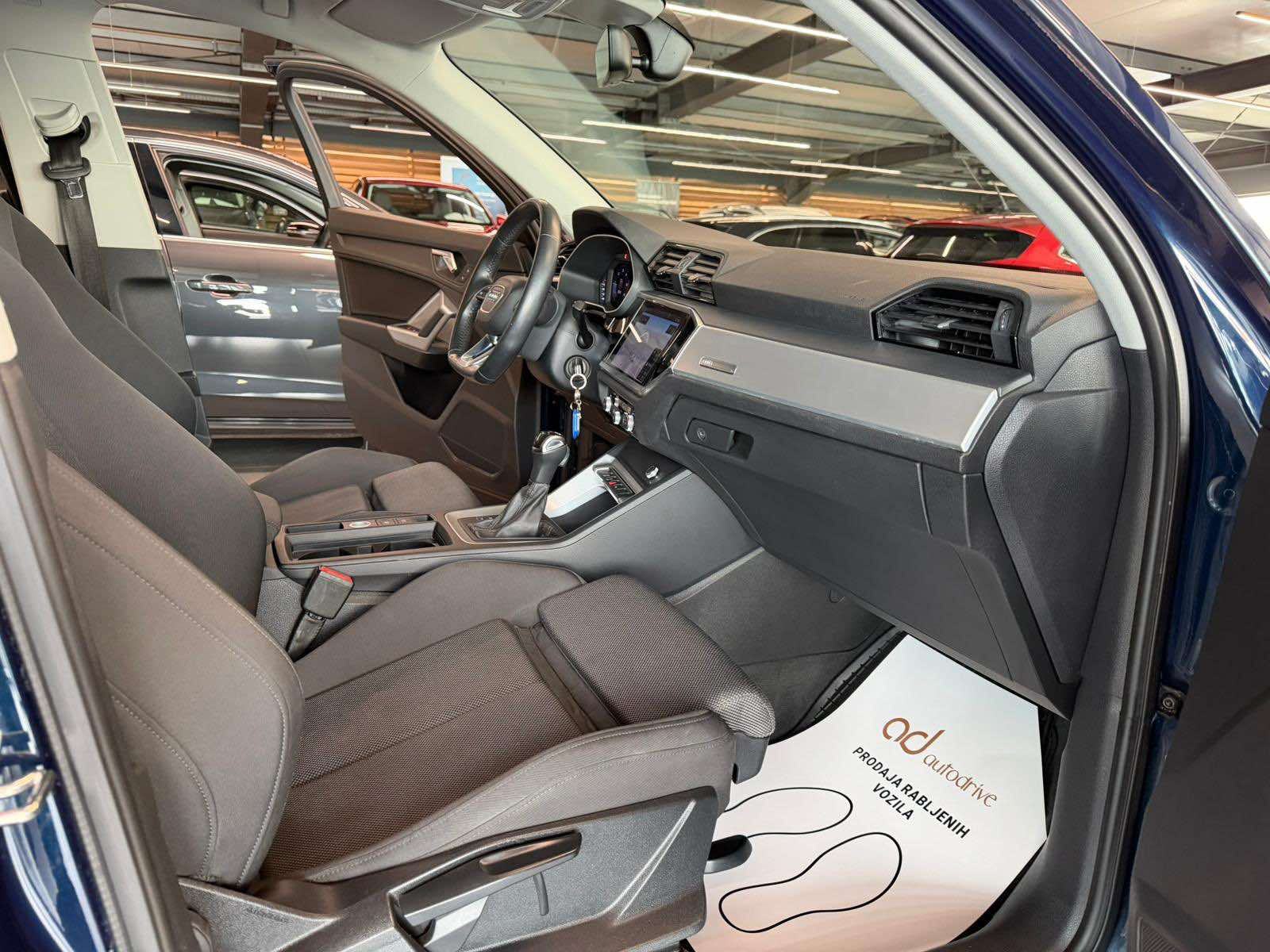 Audi Q3 35 TDI S-tronic NAVI • TEMPOMAT • VIRTUAL • ALU18" • LEASING, fotografija 20