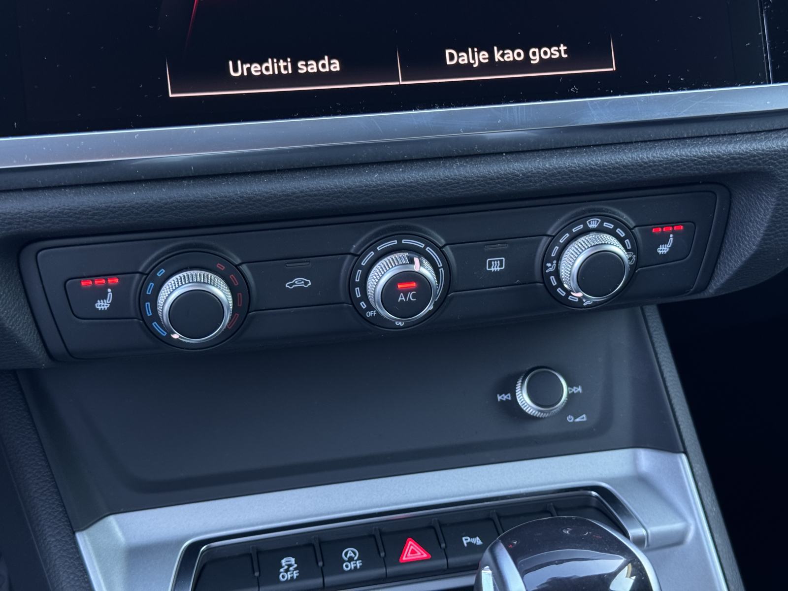 Audi Q3 35 TDI S-tronic #TVORNIČKA GARANCIJA #U SUSTAVU PDV-a, fotografija 16