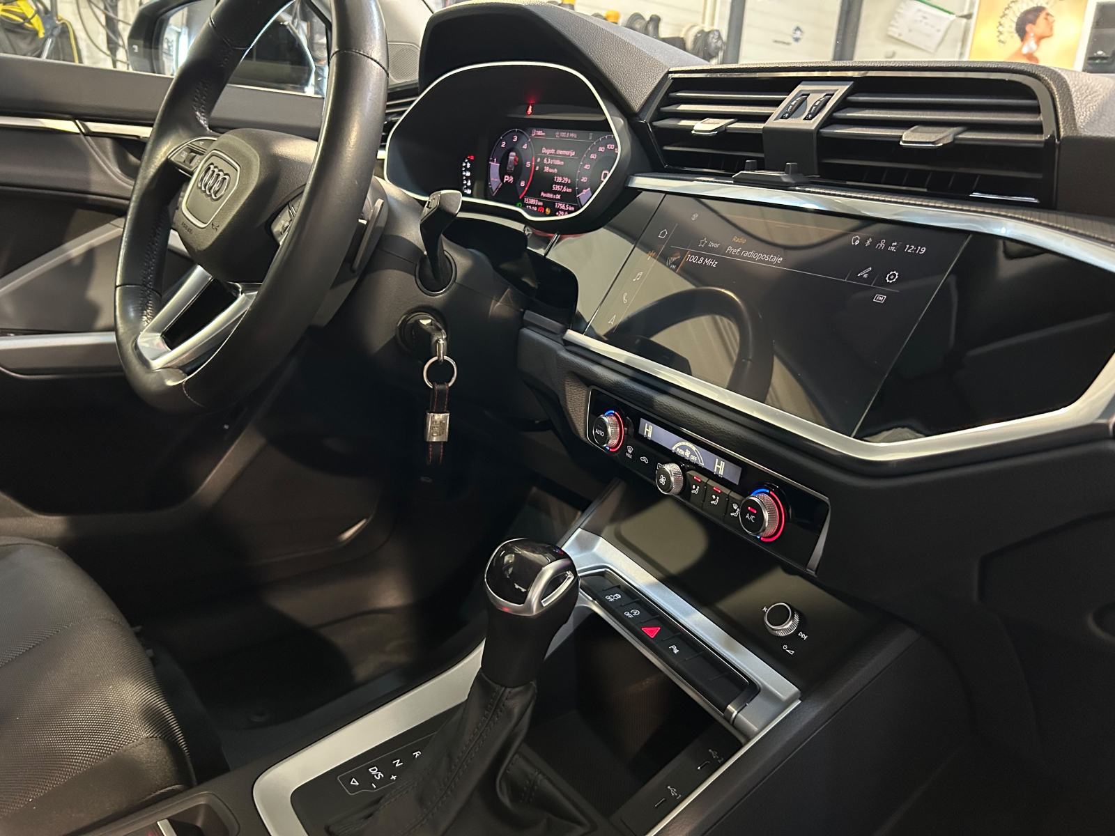 AUDI Q3 35 TDI S TRONIC VIRTUAL KAMERA LED PDC U PDV-U JAMSTVO 12MJ., fotografija 10