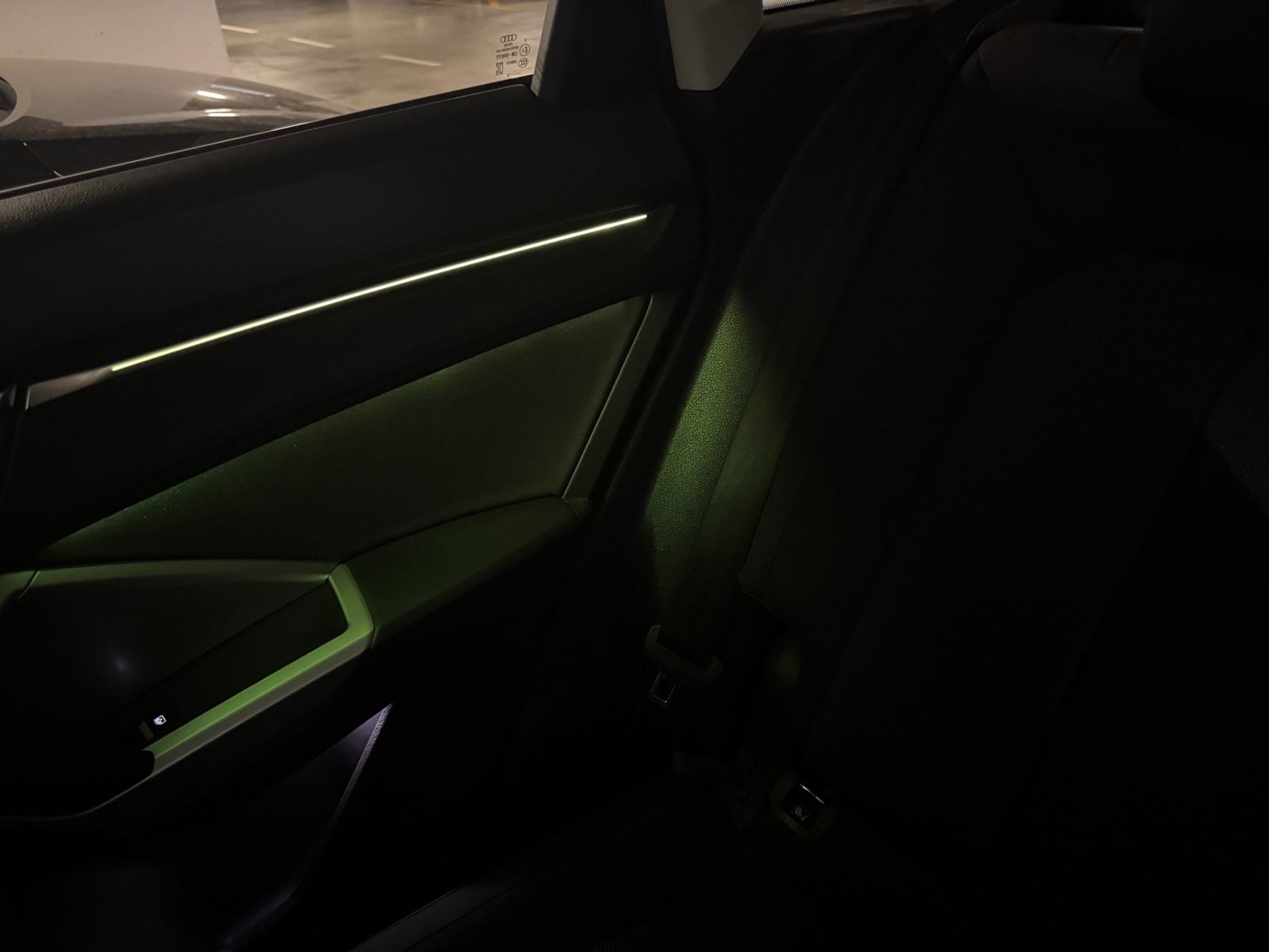 Audi Q3 35 TFSI S-line automatik 85 tis km, fotografija 20